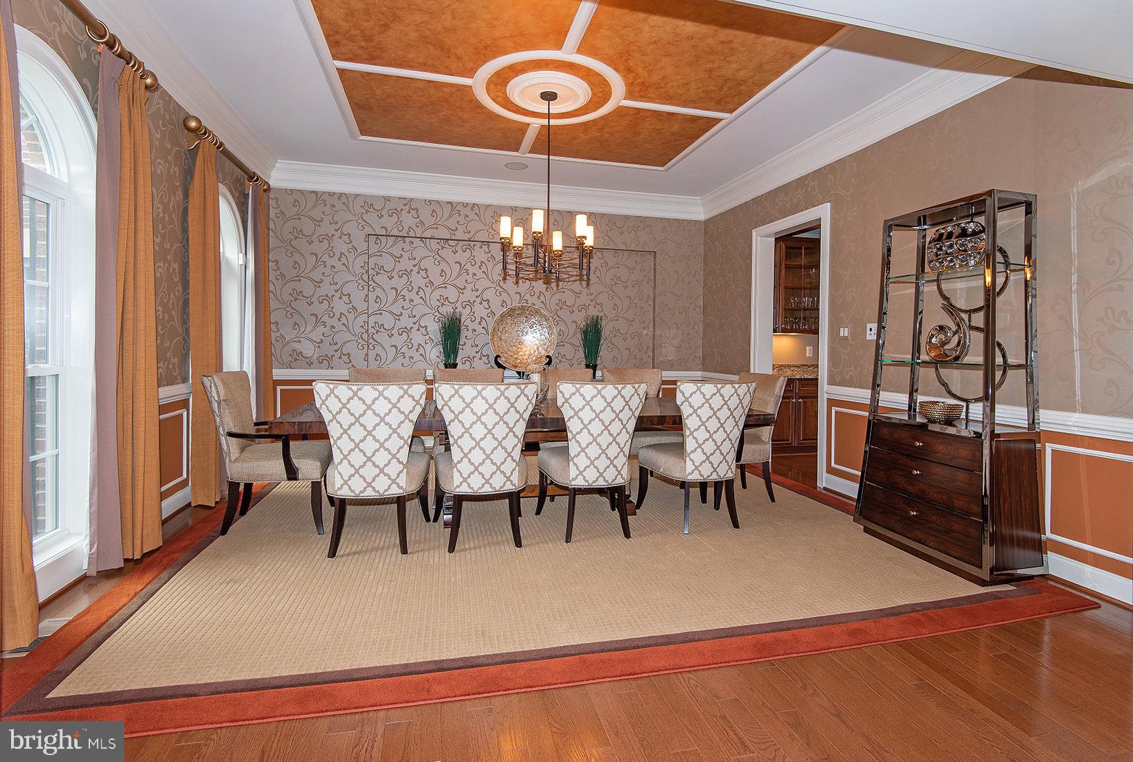 RIVERWOOD - Residential