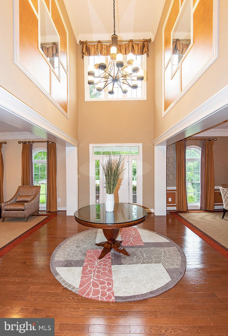 RIVERWOOD - Residential