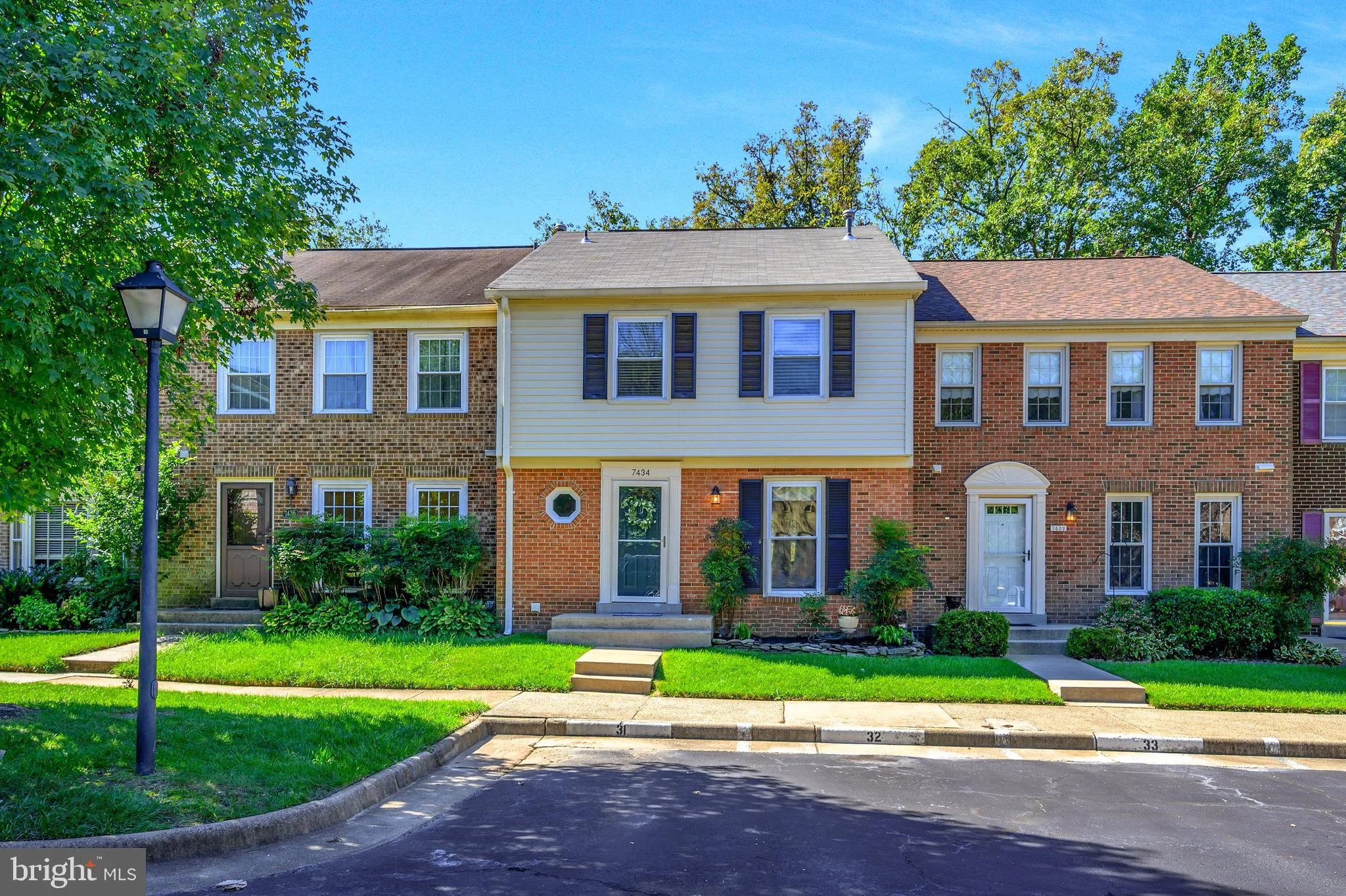 7434 Erska Woods Court, Springfield, VA 22153