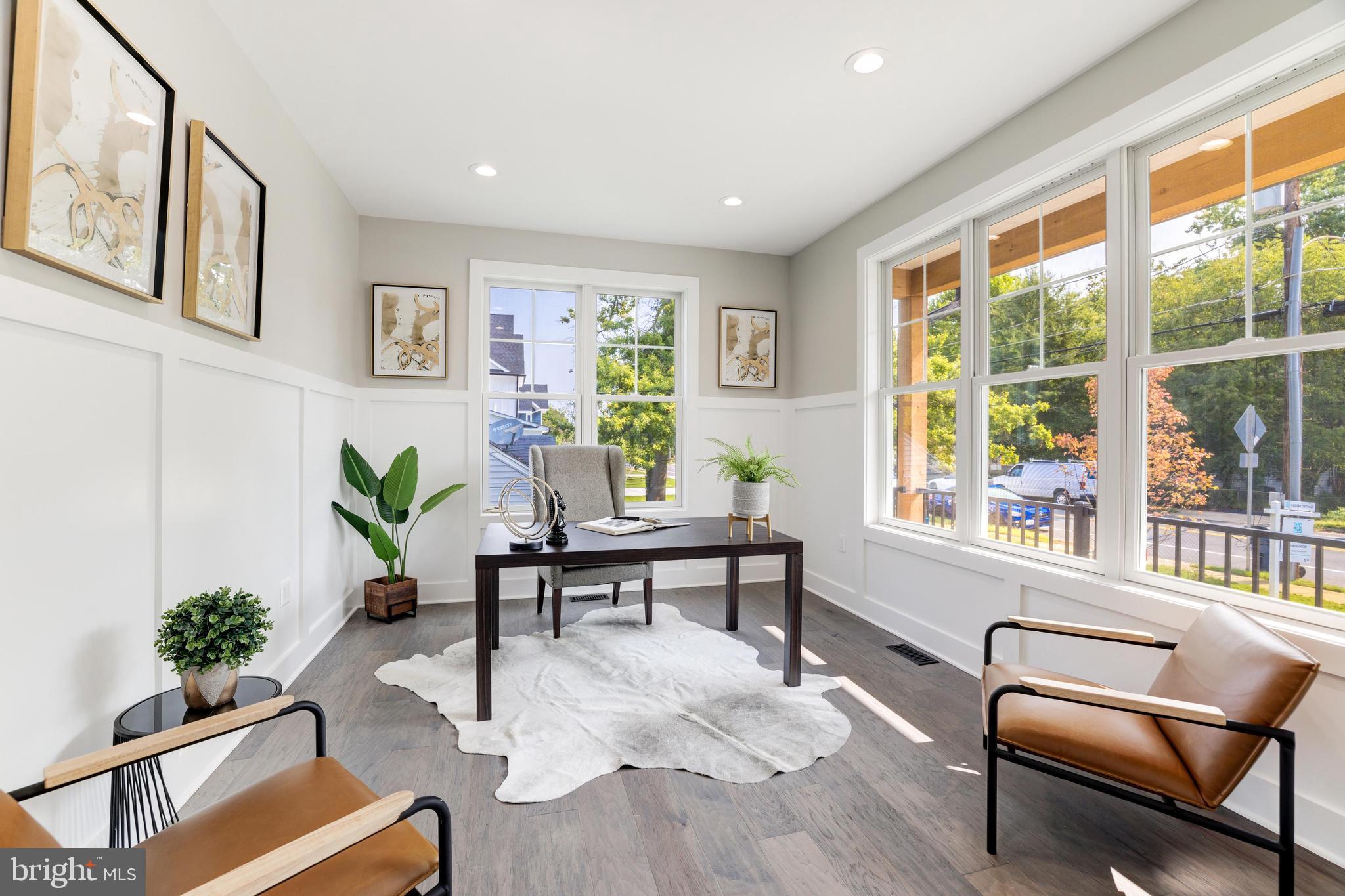 PIMMIT HILLS - Residential