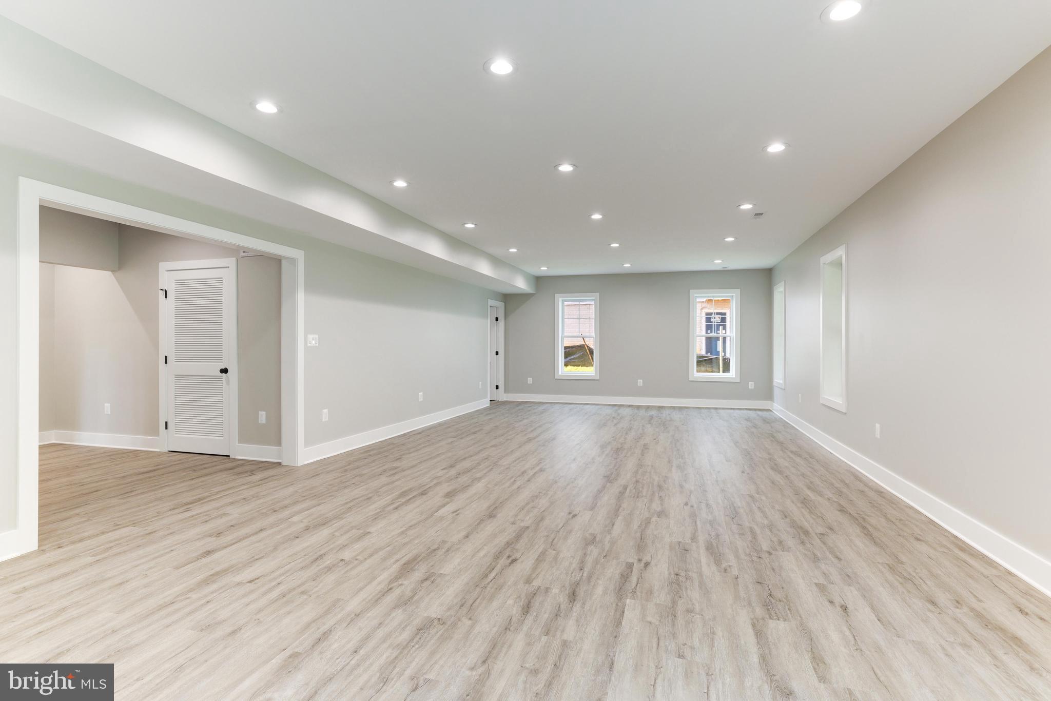 PIMMIT HILLS - Residential