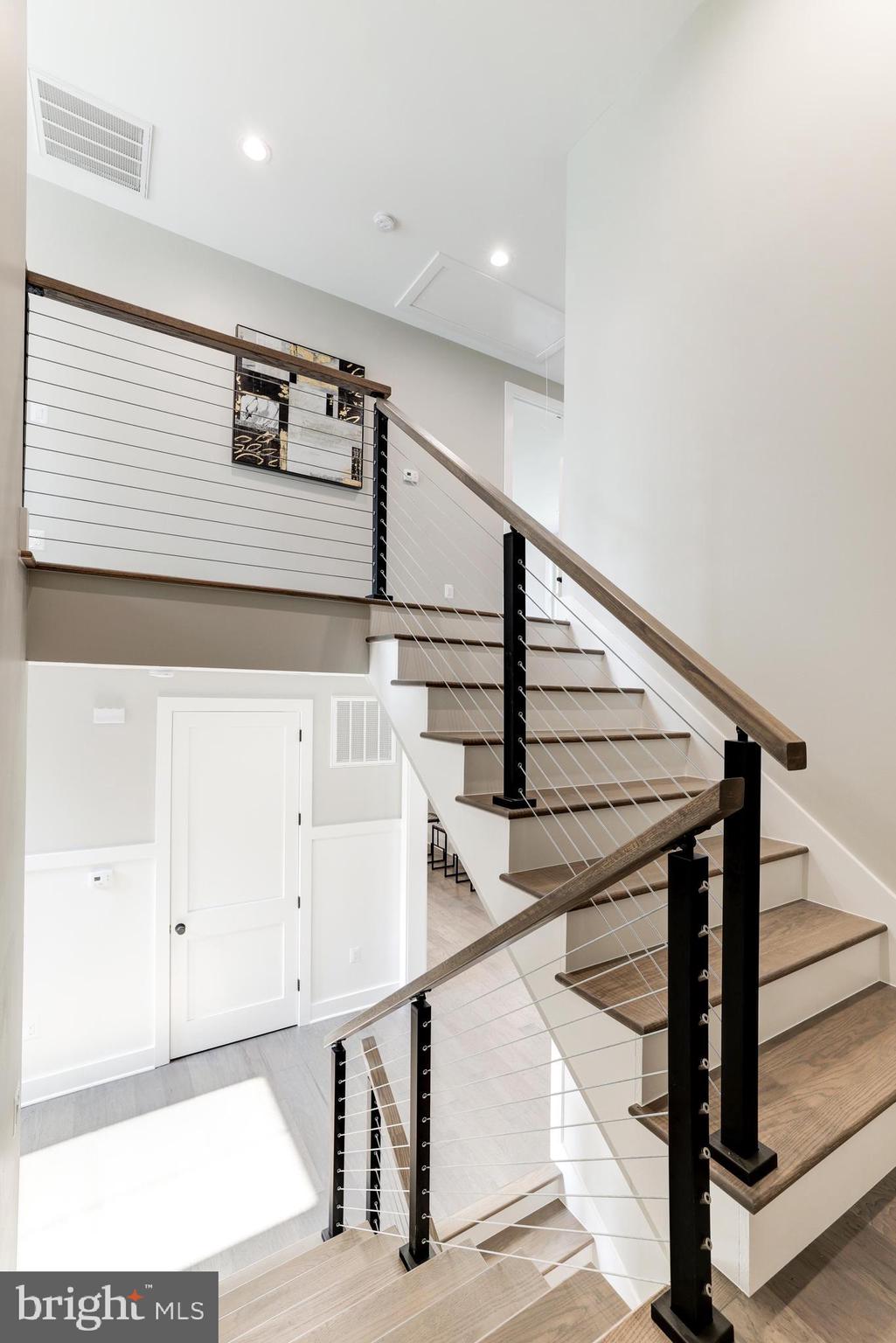 PIMMIT HILLS - Residential