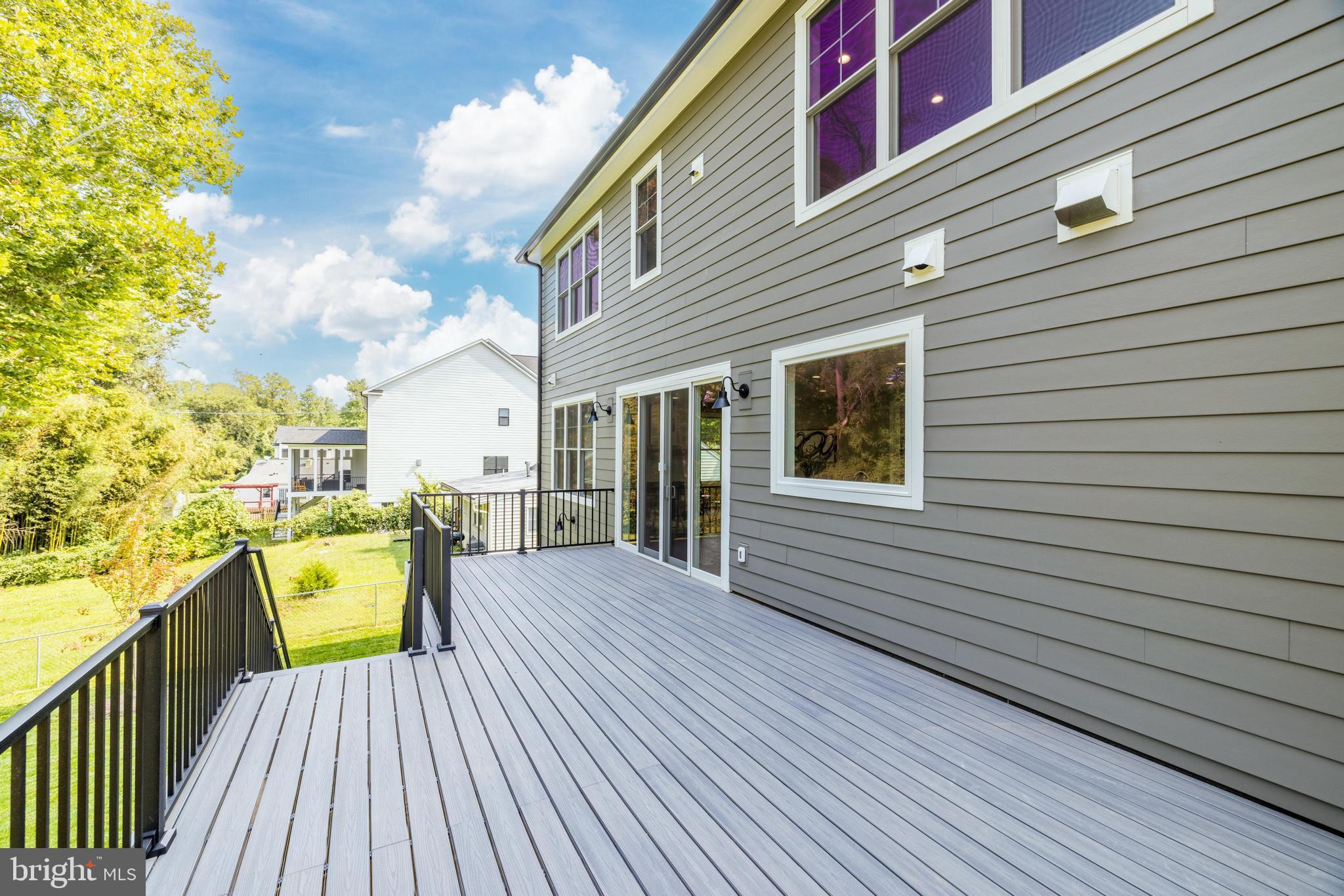 PIMMIT HILLS - Residential