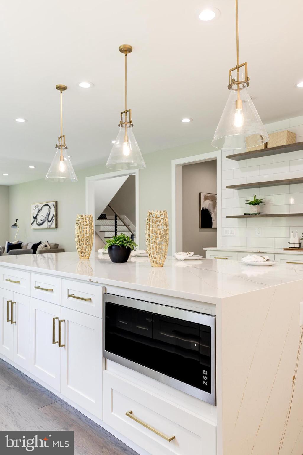 PIMMIT HILLS - Residential