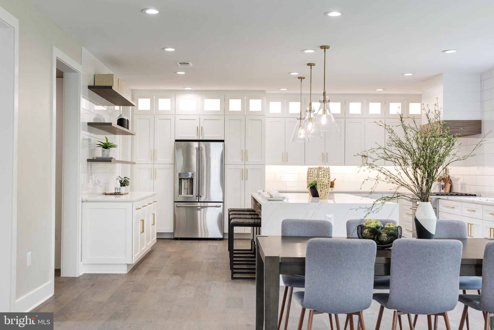 PIMMIT HILLS - Residential