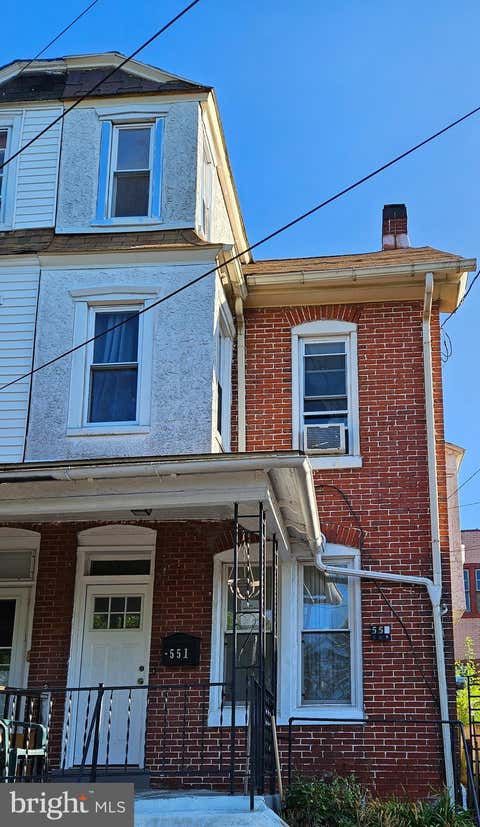 Townhouse For Sale - 551 Lincoln Avenue<br/> Montgomery County, POTTSTOWN, PA 19464