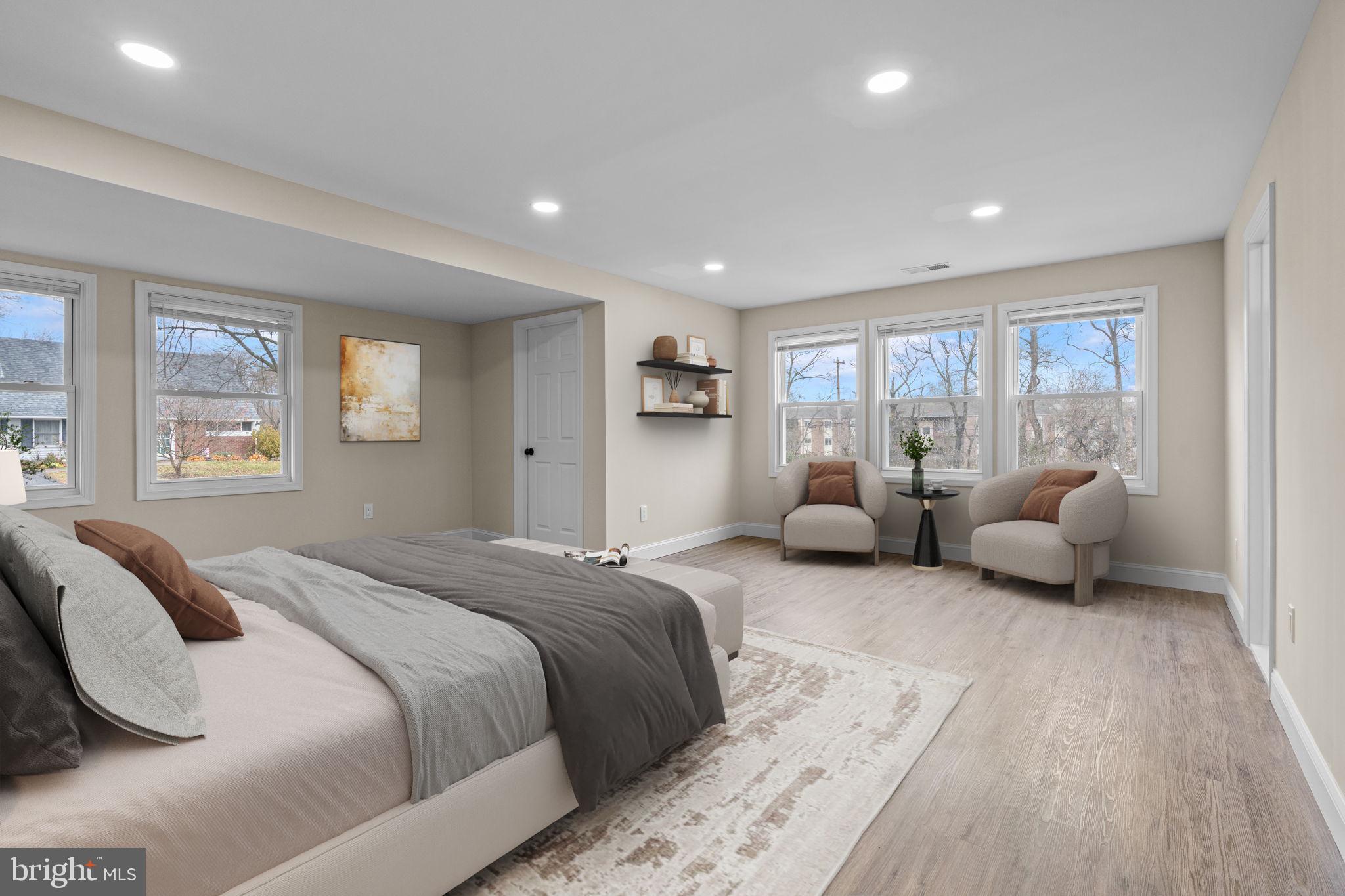 VERMILION HILL - Residential Lease