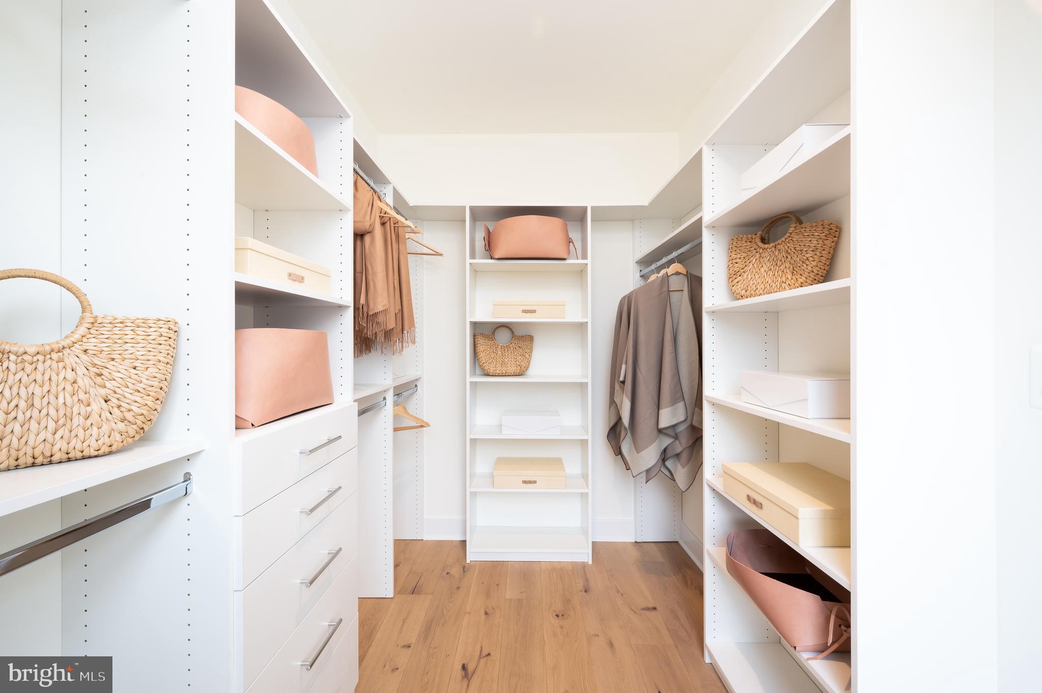 AMALYN - Residential