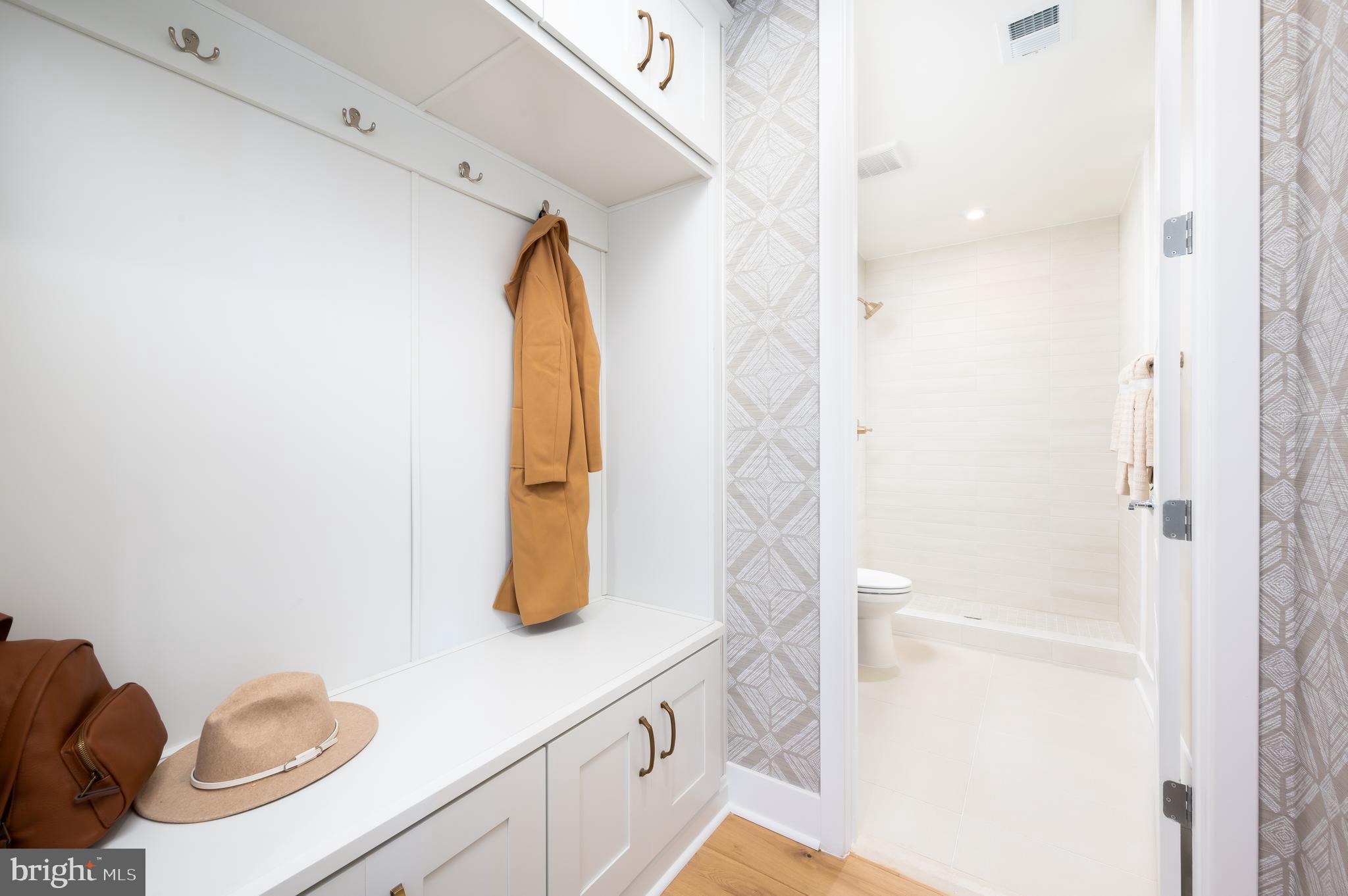 AMALYN - Residential