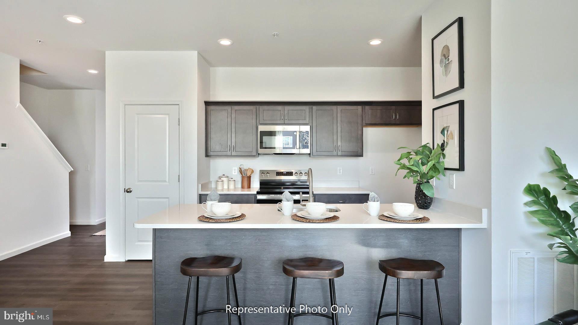 MERIDIAN HEIGHTS - Residential