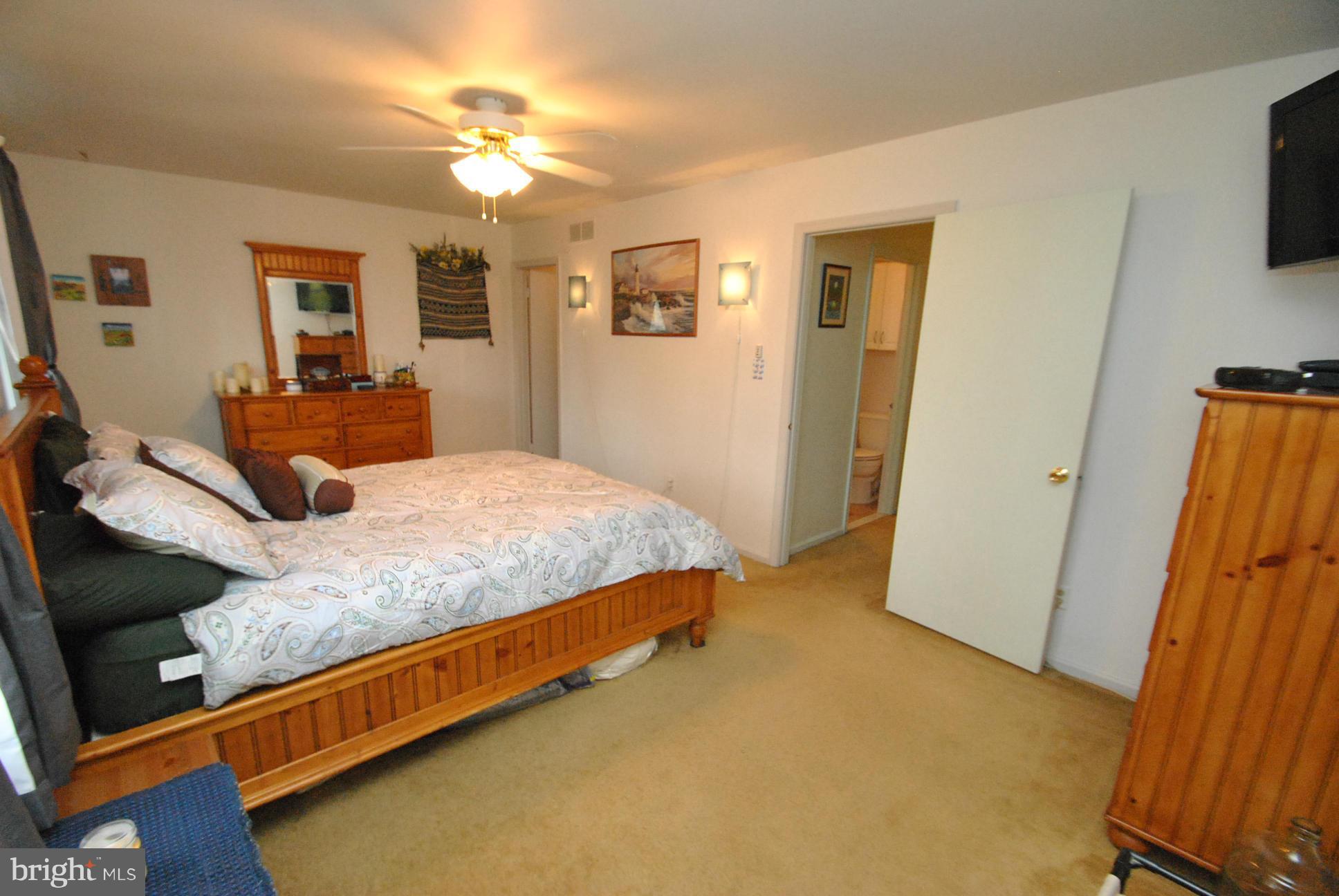 CASTLEMILL - Residential