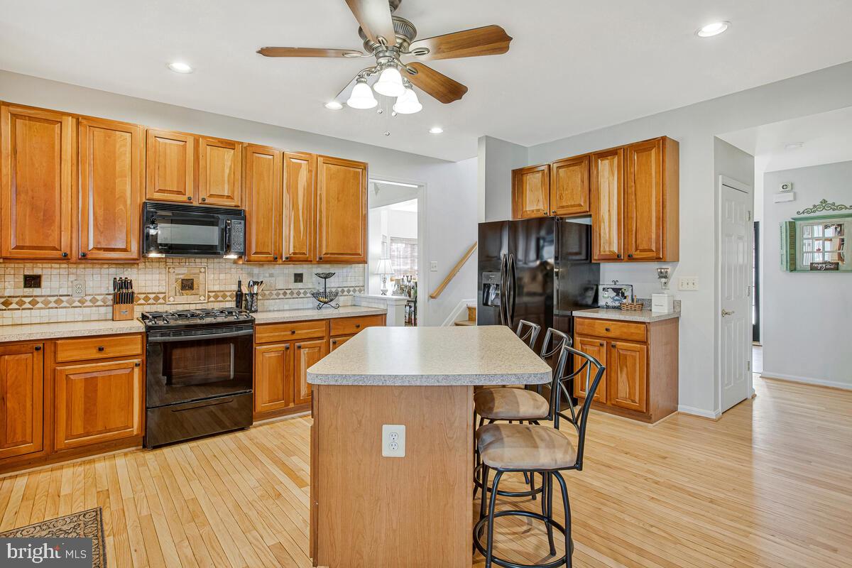 WHITE MARSH - Residential