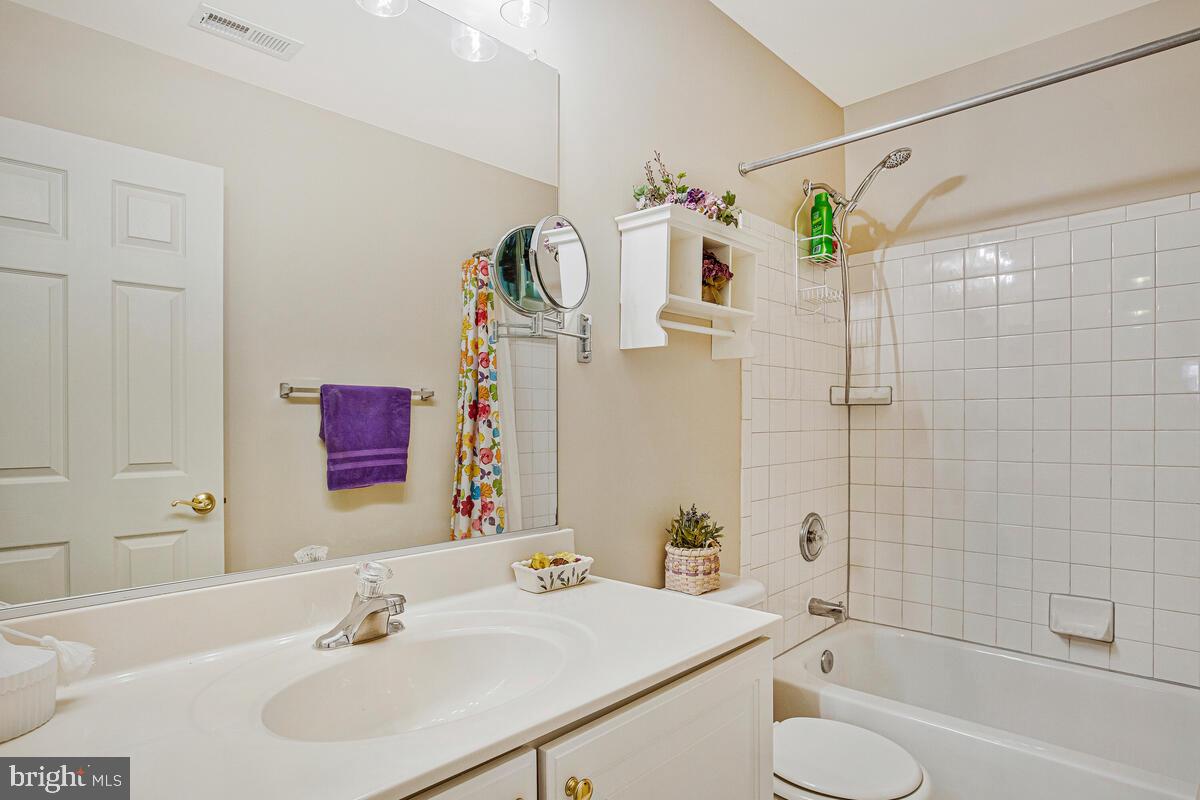 WHITE MARSH - Residential