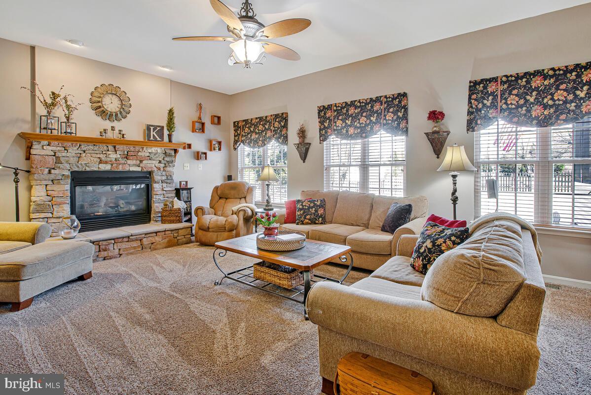 WHITE MARSH - Residential