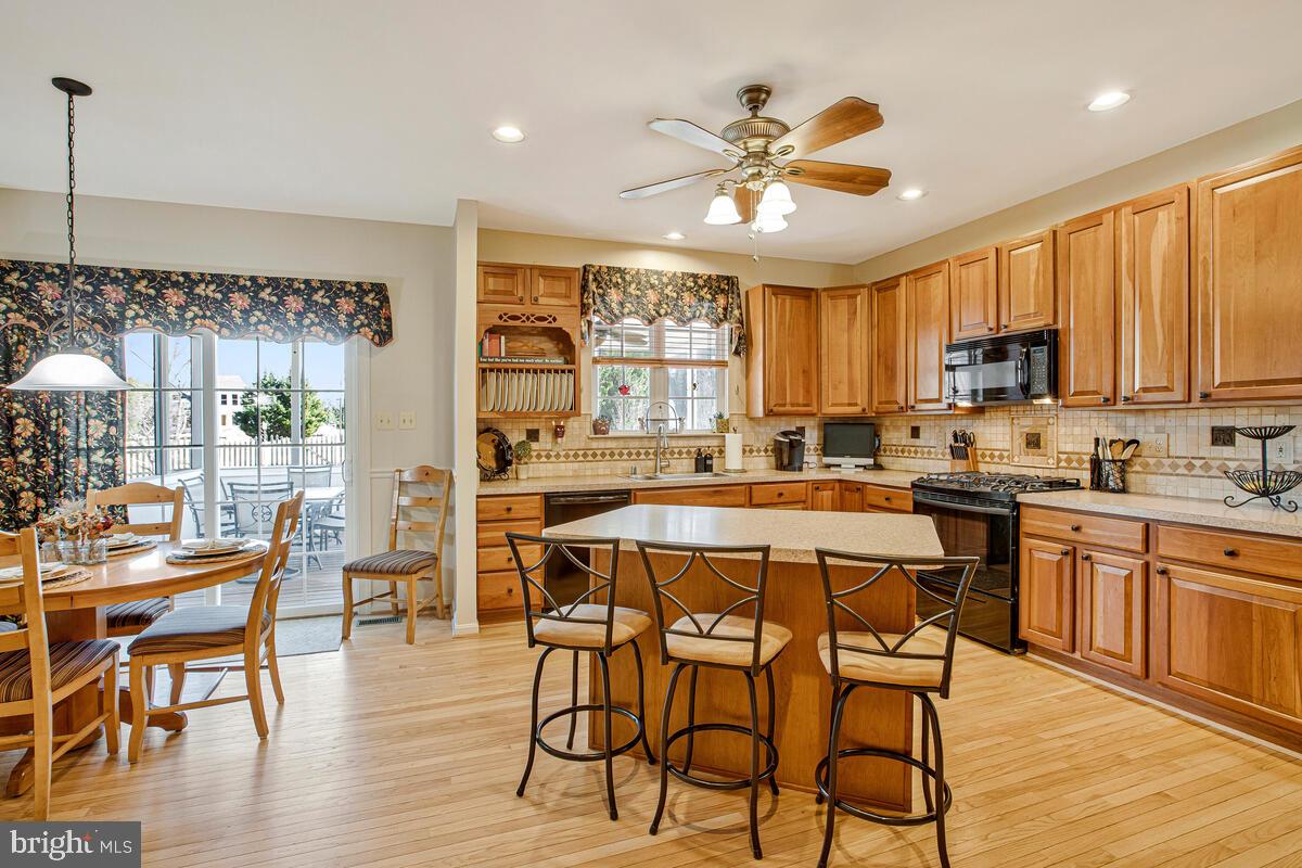 WHITE MARSH - Residential