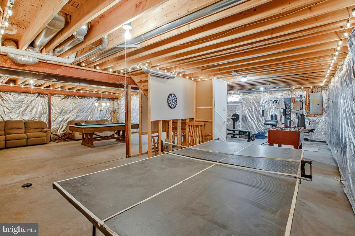 WHITE MARSH - Residential