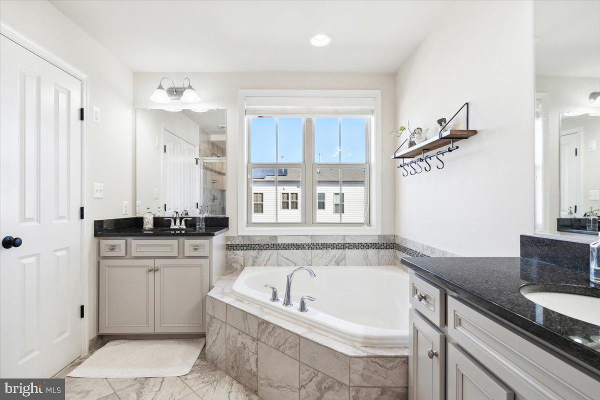 LANDSDALE - Residential