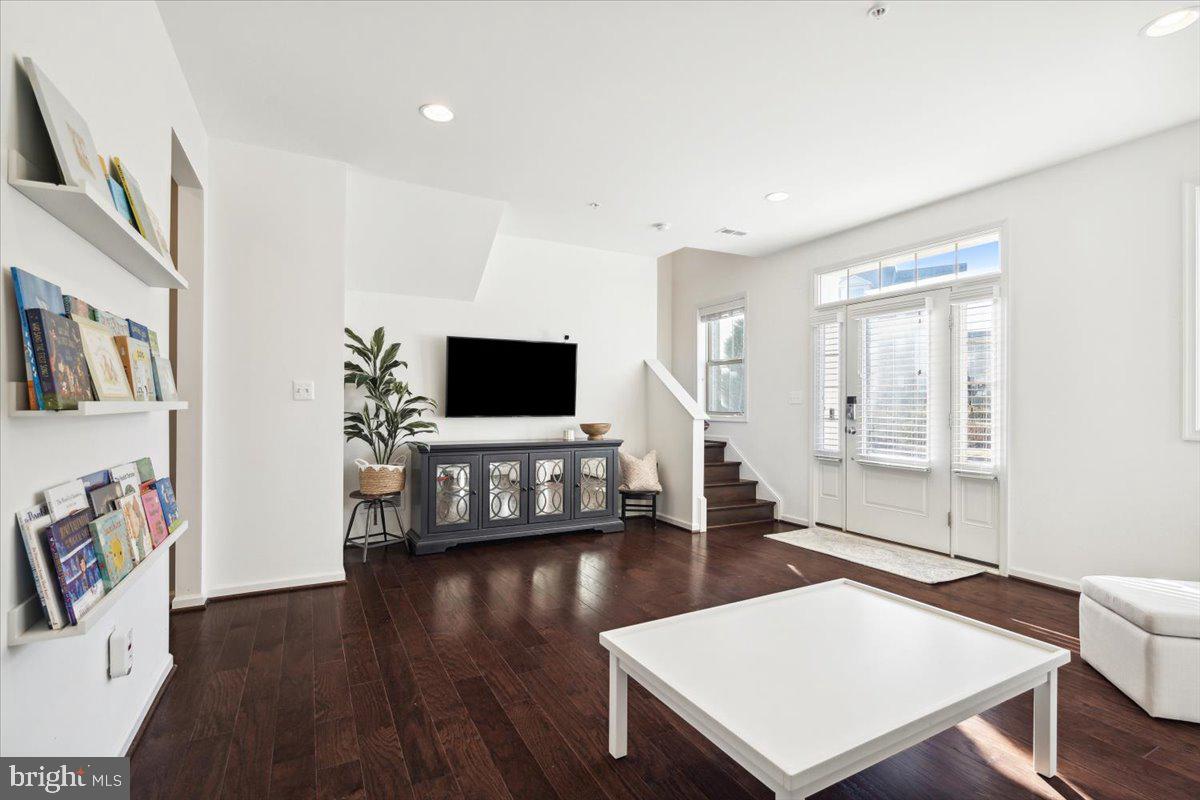 LANDSDALE - Residential