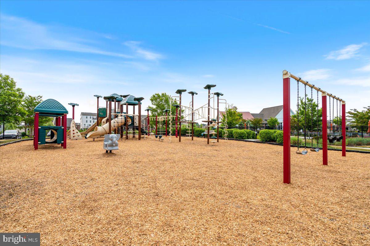 LANDSDALE - Residential