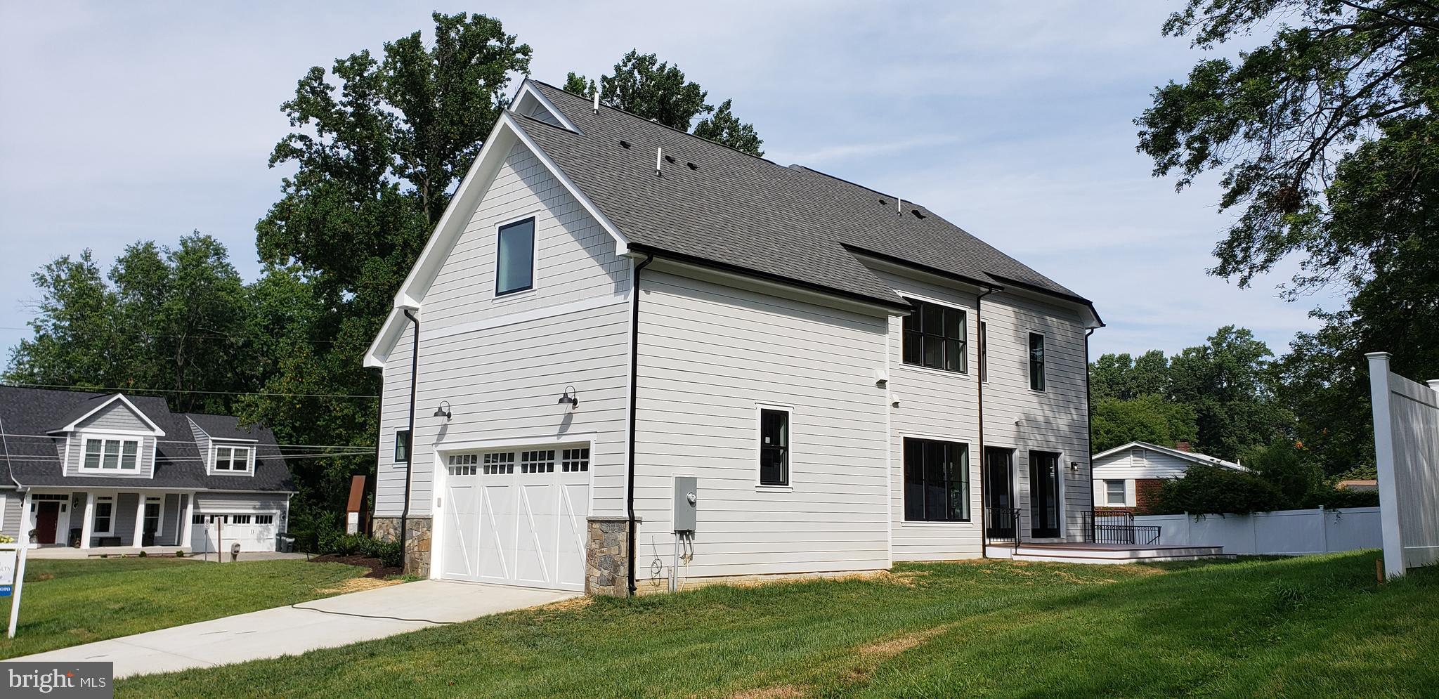 HUNTER MILL TOWN OF VIENNA - Residential