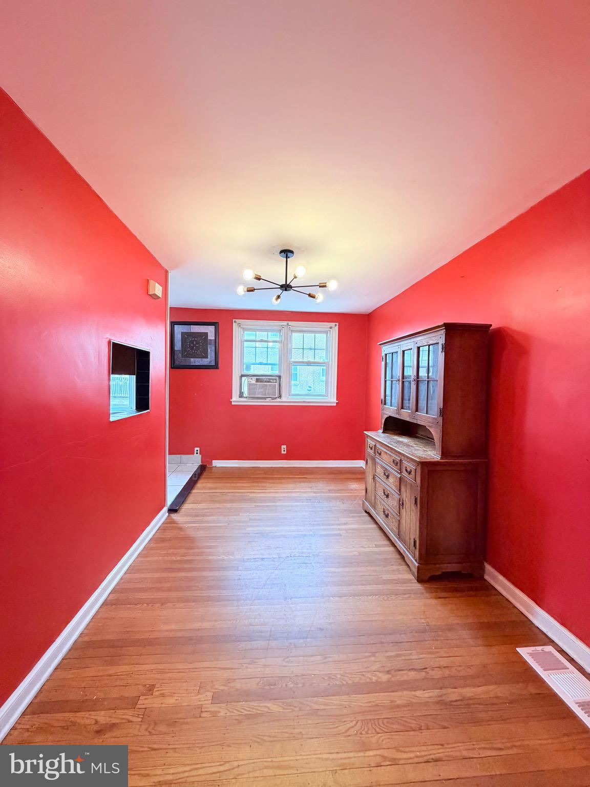 LAWNCREST - Residential