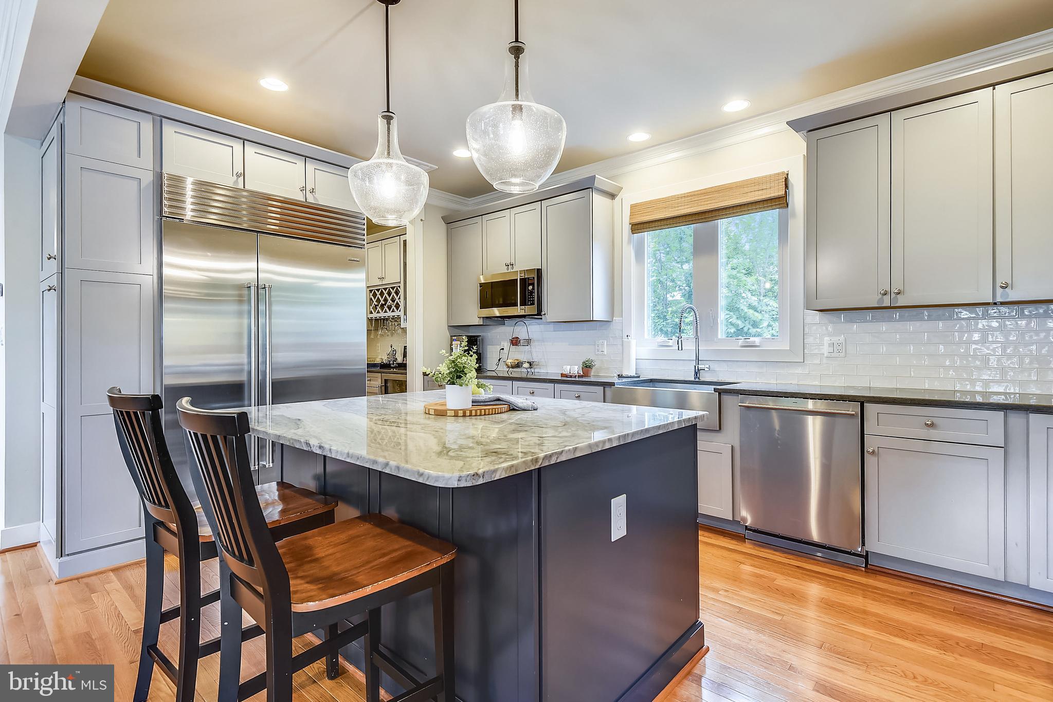 BERKSHIRE OAKWOOD - Residential