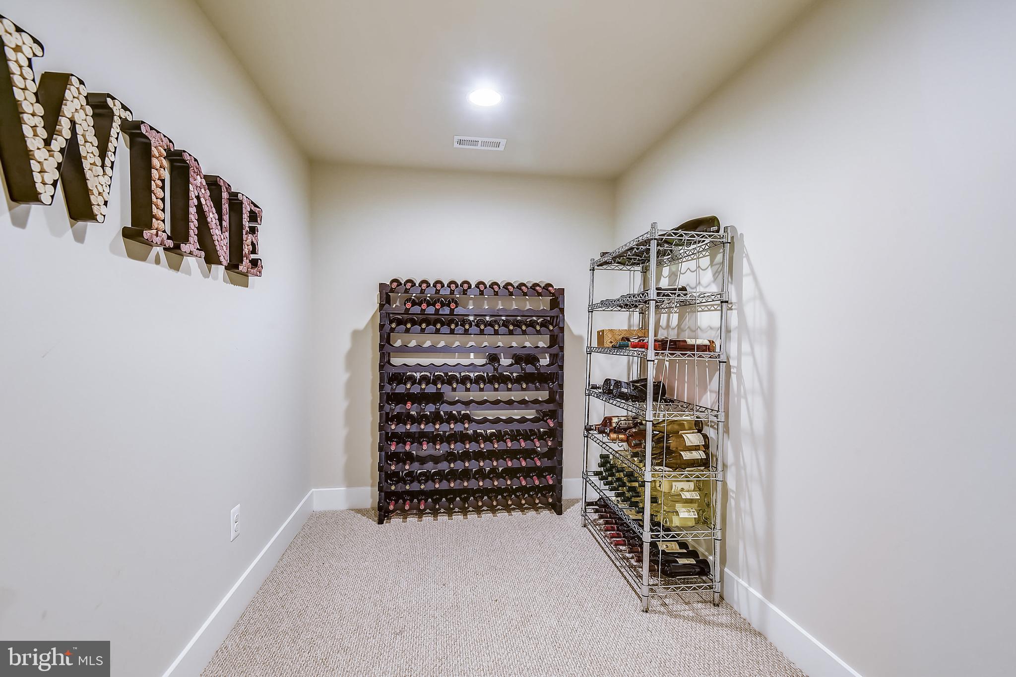 BERKSHIRE OAKWOOD - Residential