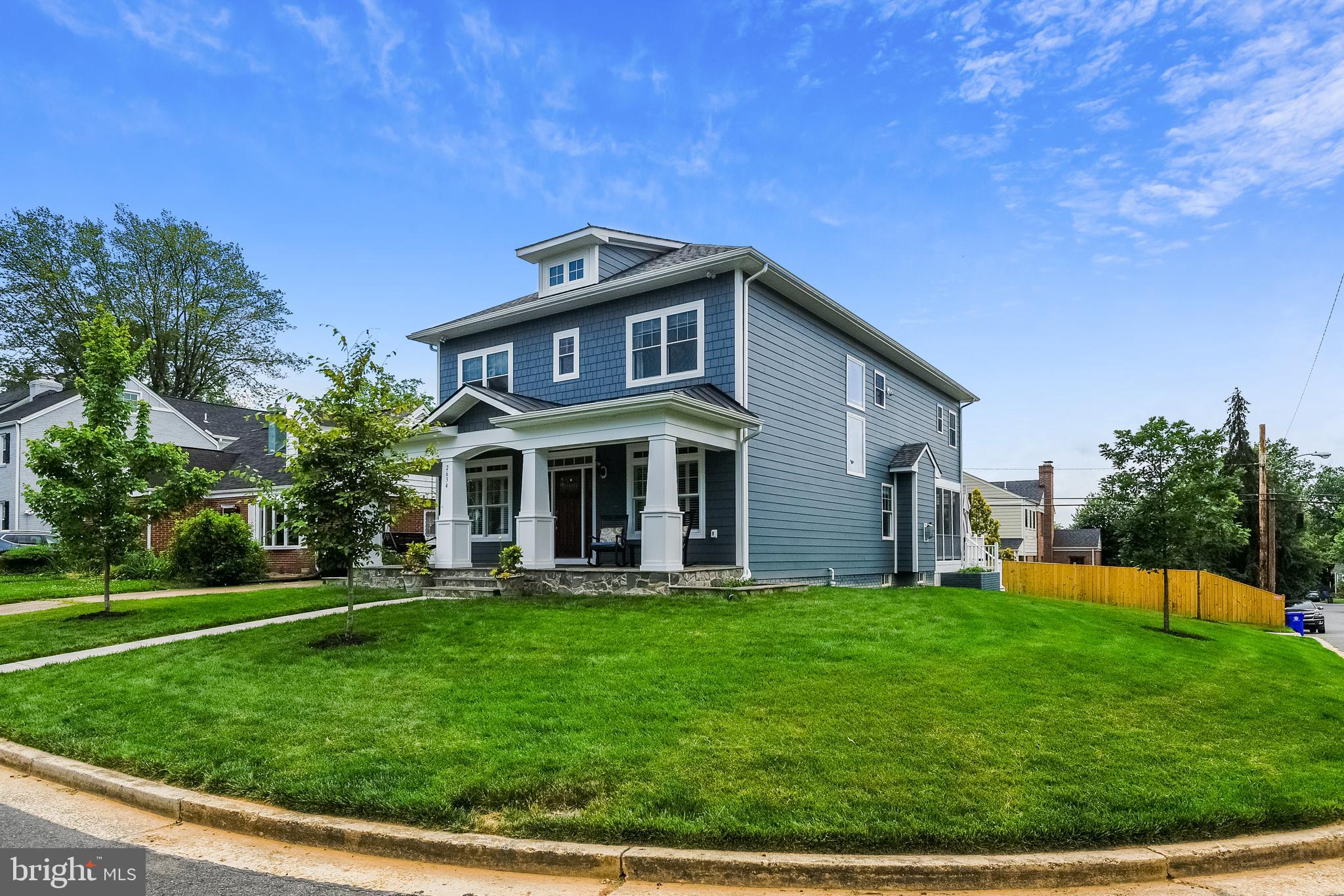 BERKSHIRE OAKWOOD - Residential