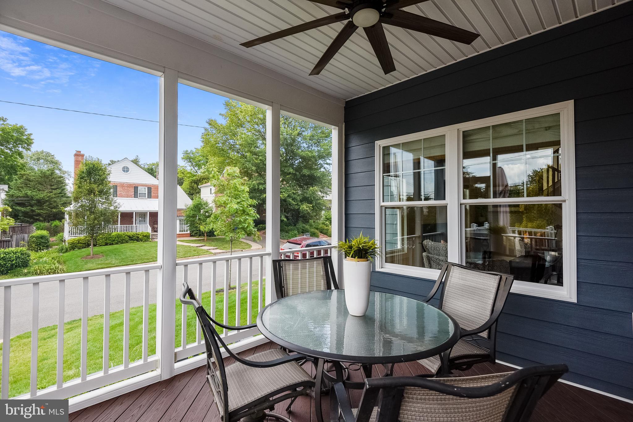 BERKSHIRE OAKWOOD - Residential