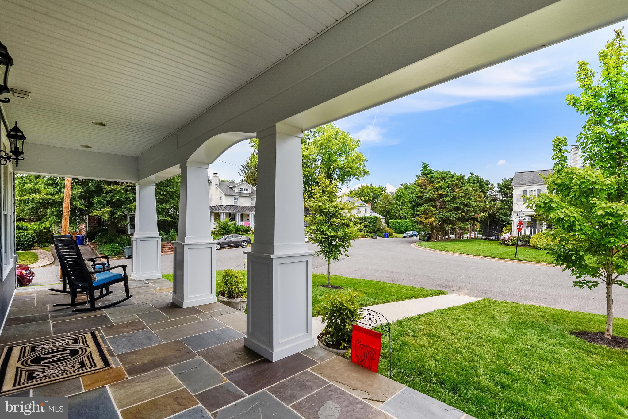 BERKSHIRE OAKWOOD - Residential