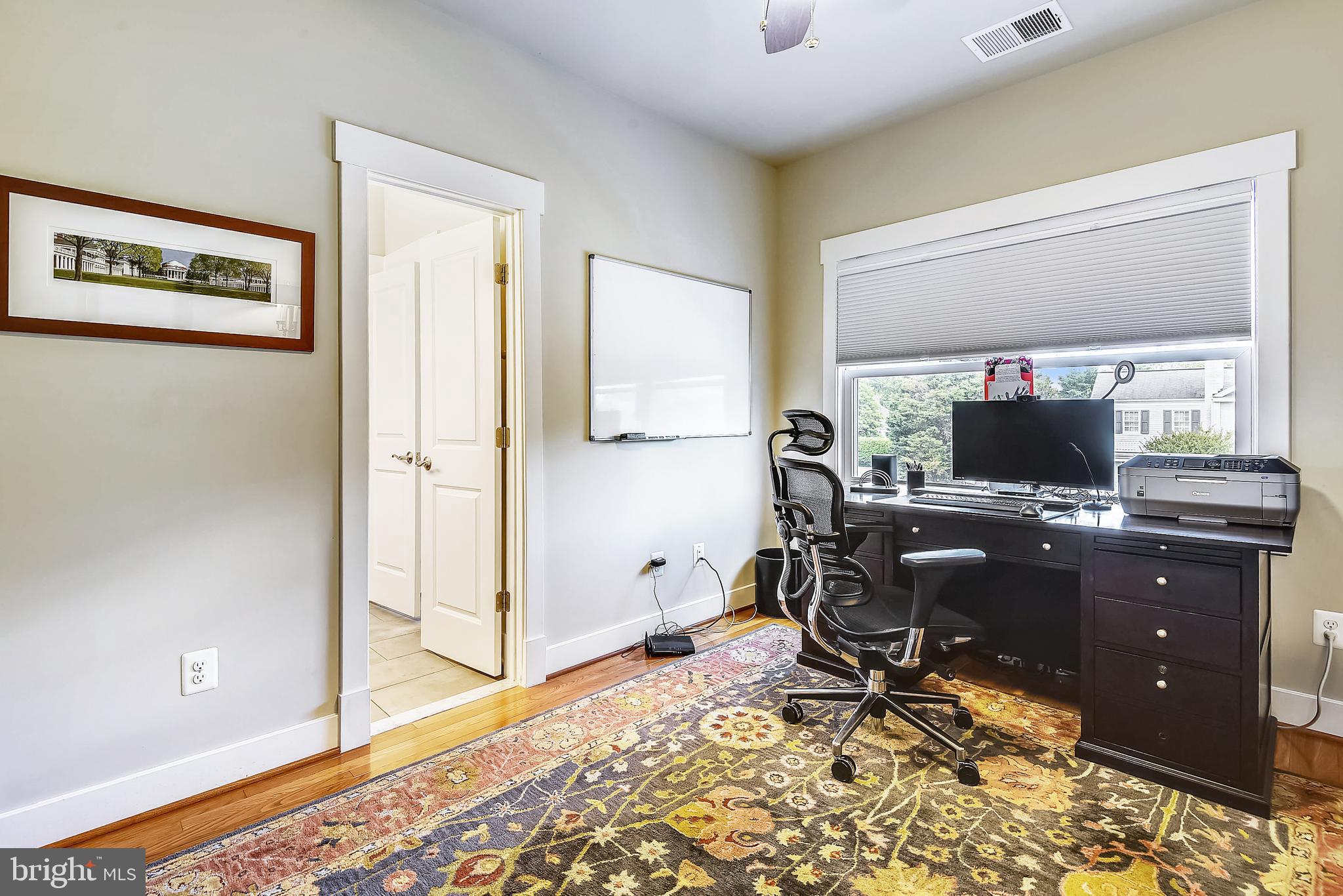 BERKSHIRE OAKWOOD - Residential