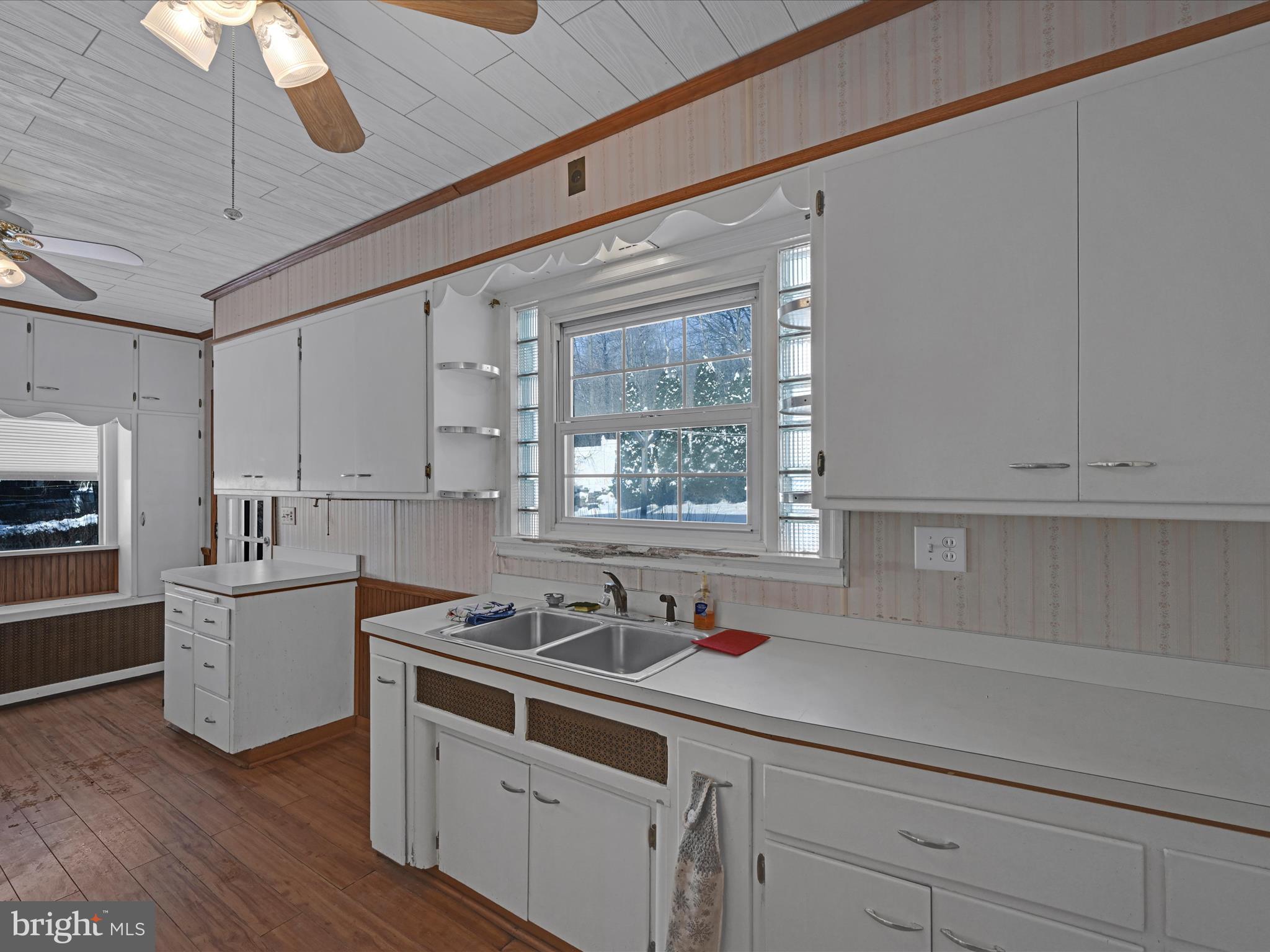 SHENANDOAH HEIGHTS - Residential