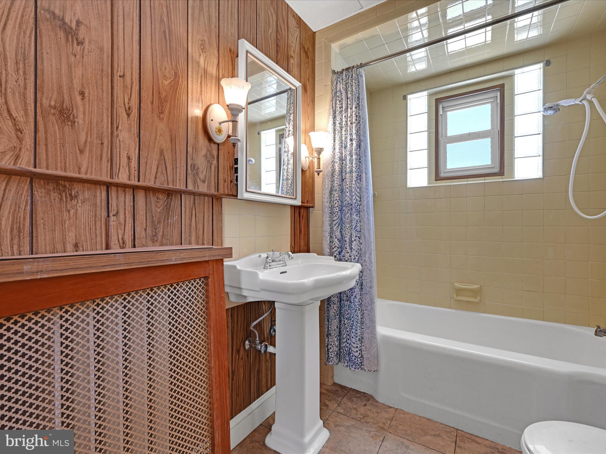 SHENANDOAH HEIGHTS - Residential