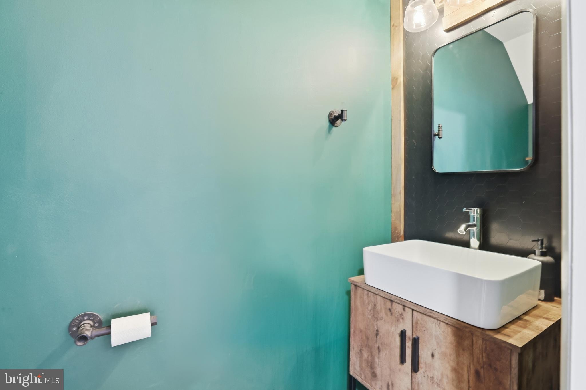 MOUNTAIN VILLAGE - Residential