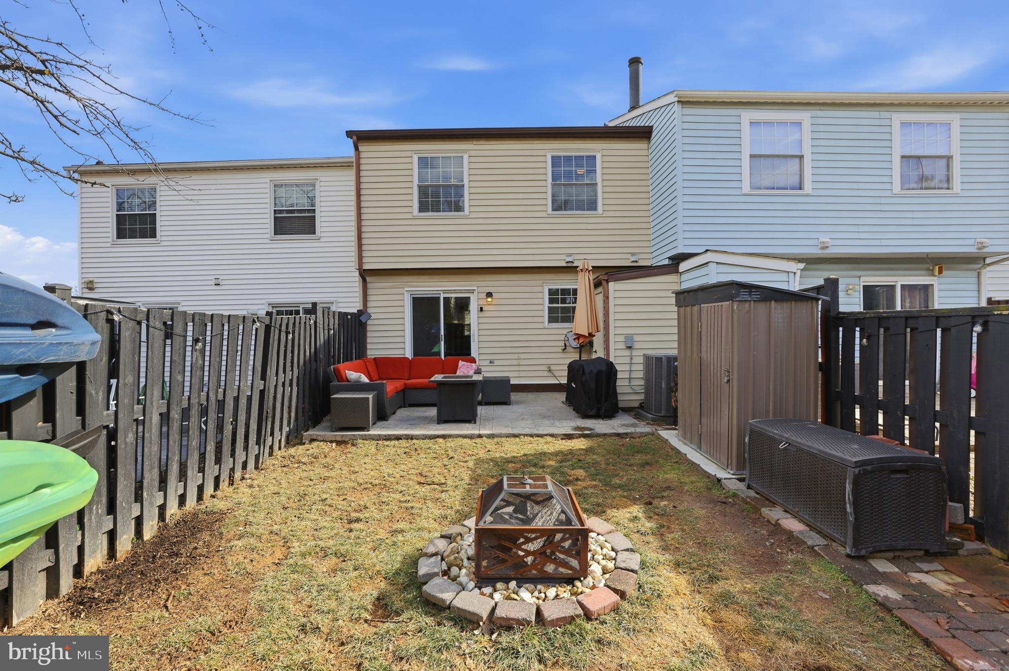 MOUNTAIN VILLAGE - Residential