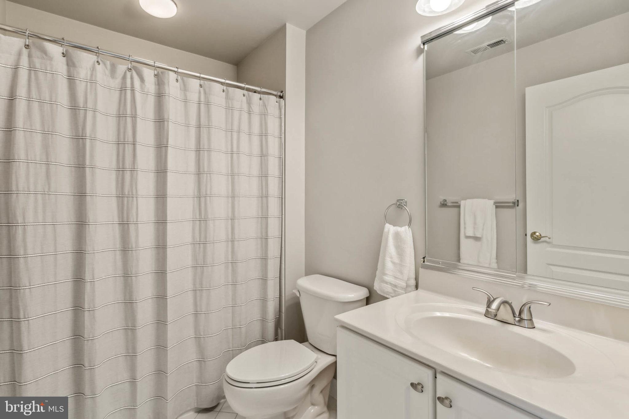 BIG BRANCH OVERLOOK - Residential