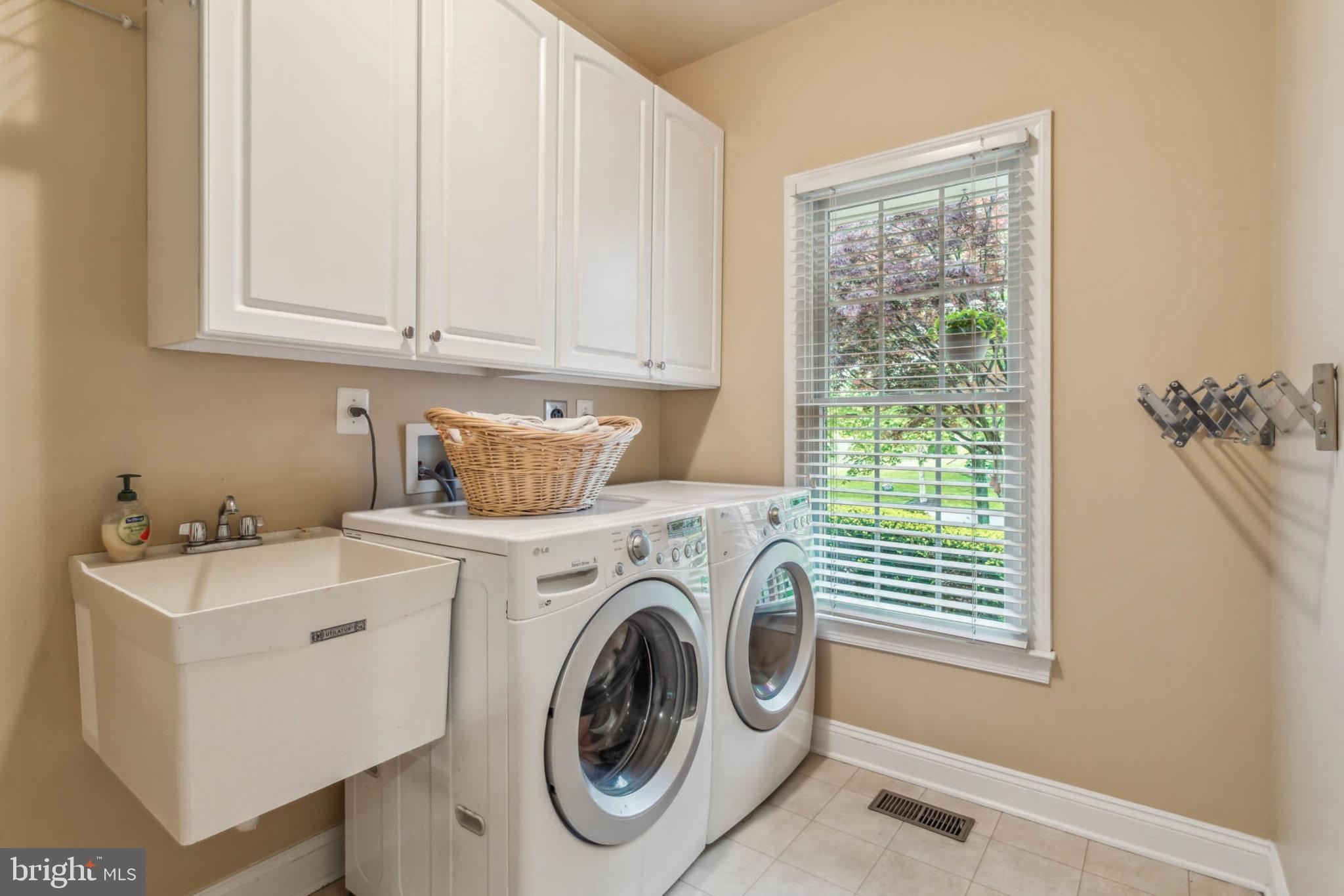 BIG BRANCH OVERLOOK - Residential