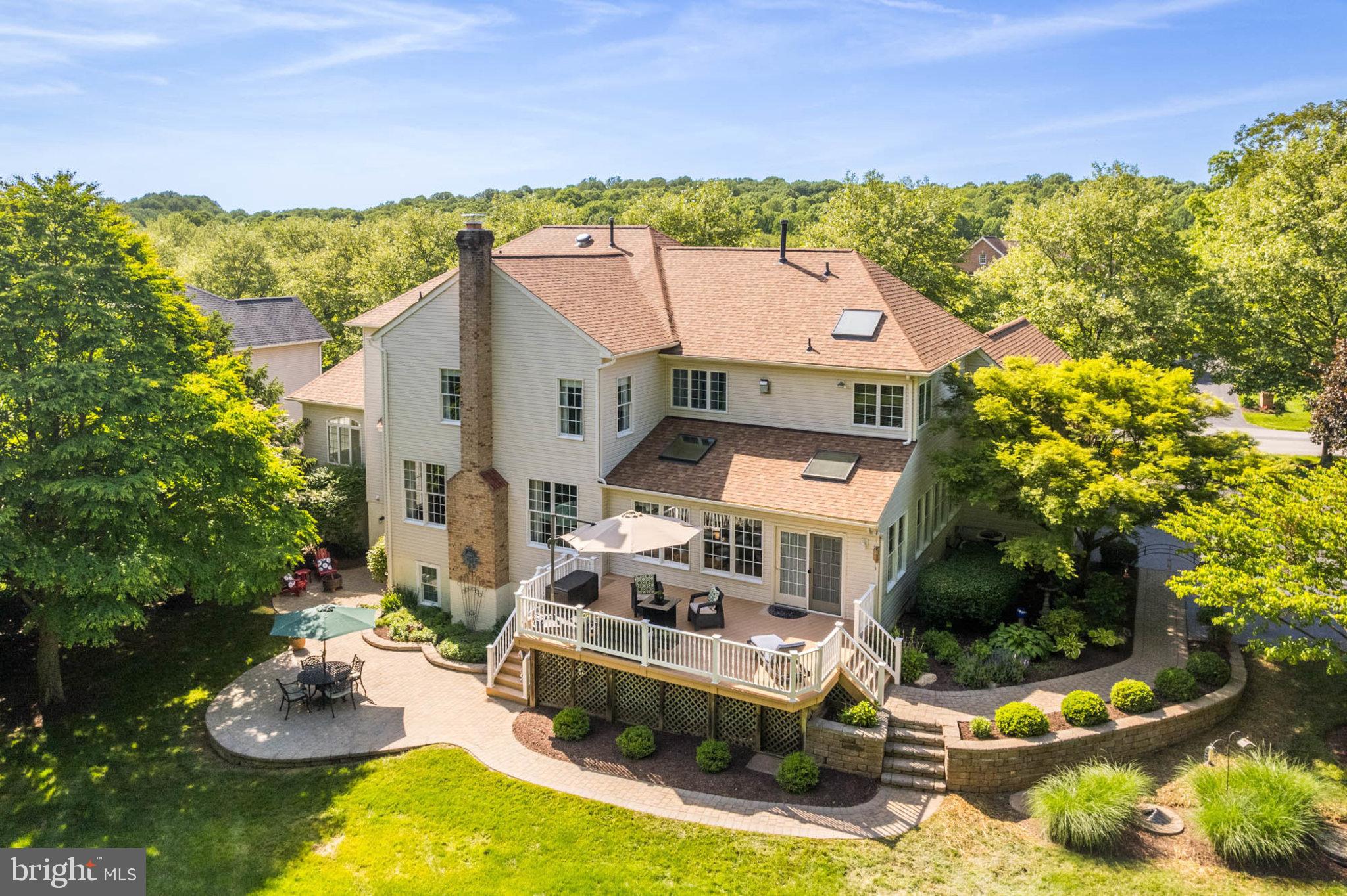 BIG BRANCH OVERLOOK - Residential
