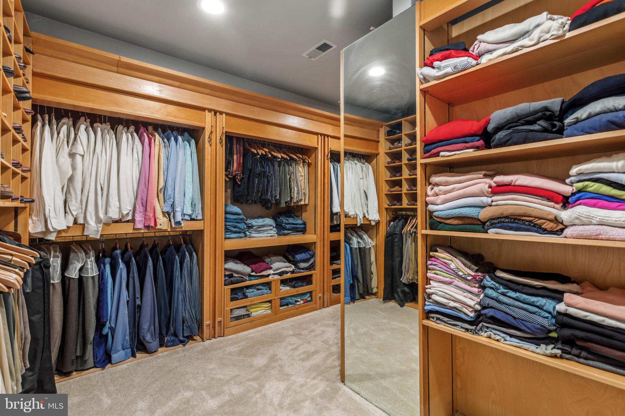 BIG BRANCH OVERLOOK - Residential