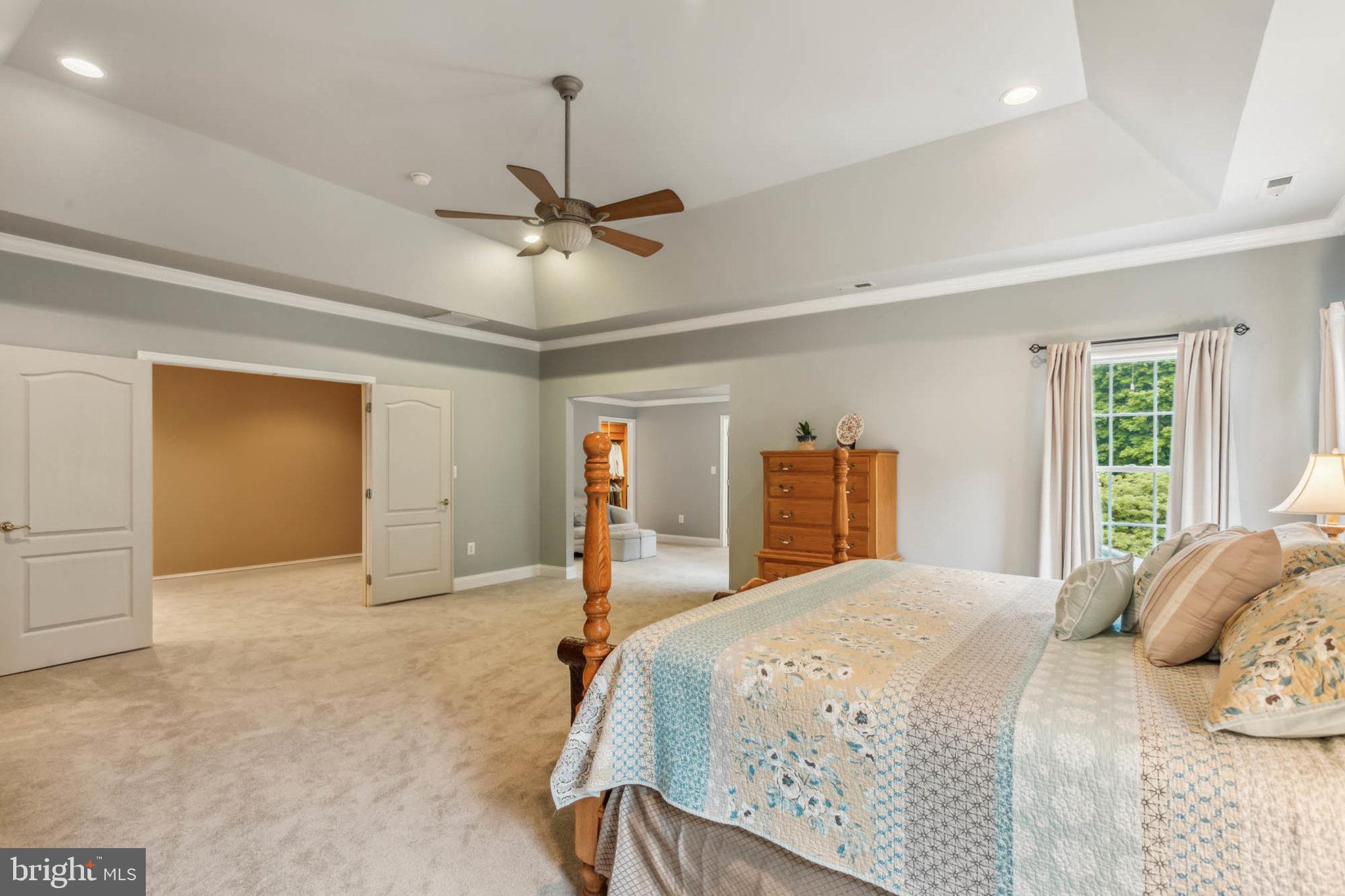 BIG BRANCH OVERLOOK - Residential