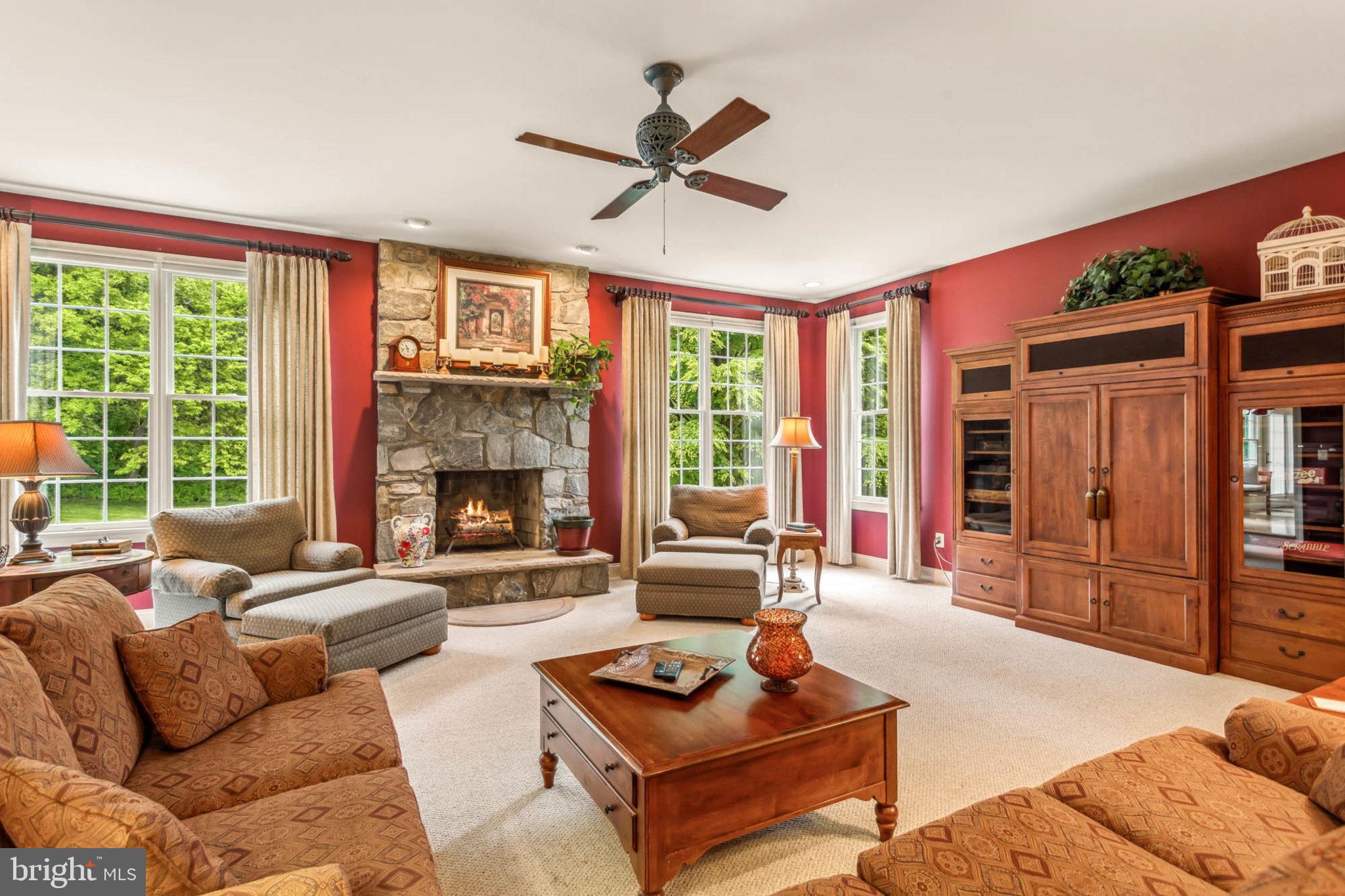 BIG BRANCH OVERLOOK - Residential