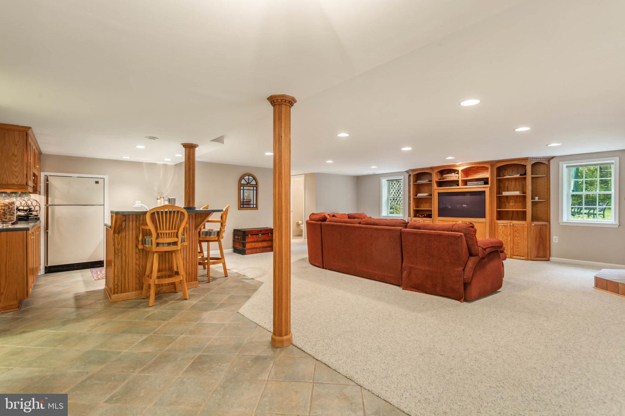 BIG BRANCH OVERLOOK - Residential