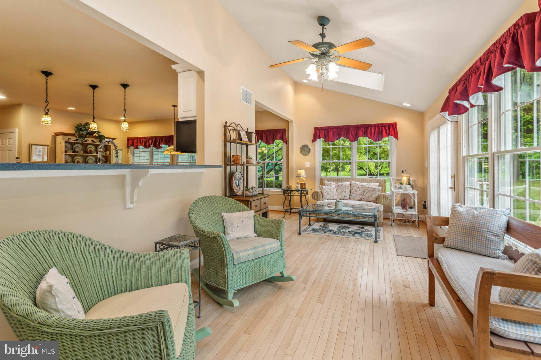 BIG BRANCH OVERLOOK - Residential