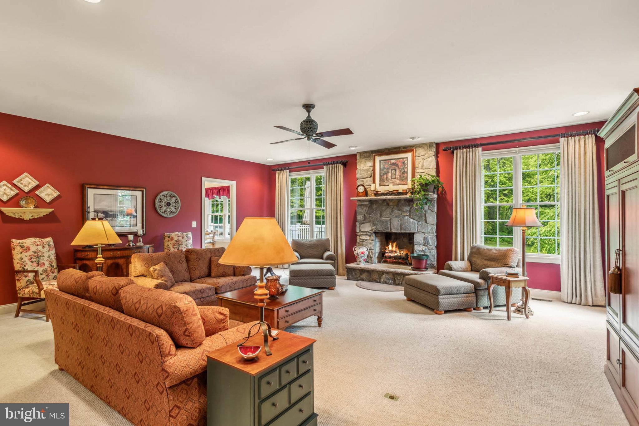 BIG BRANCH OVERLOOK - Residential