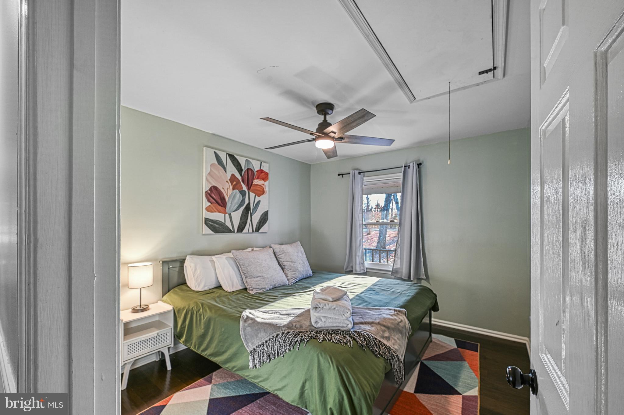 EDGEWOOD BAY - Residential