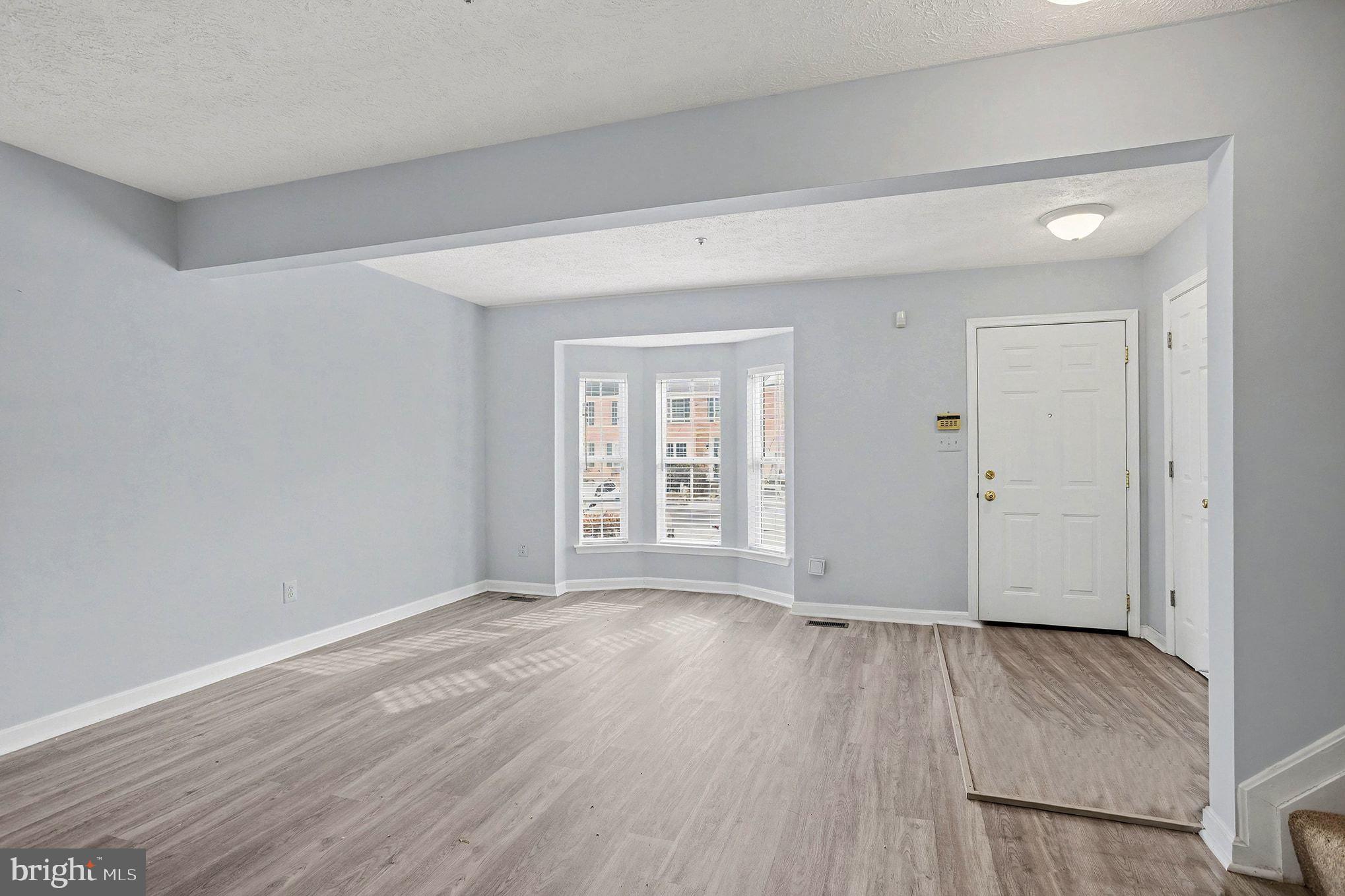 HARFORD TOWN - Residential