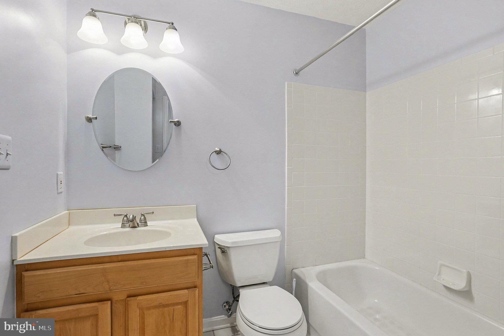 HARFORD TOWN - Residential