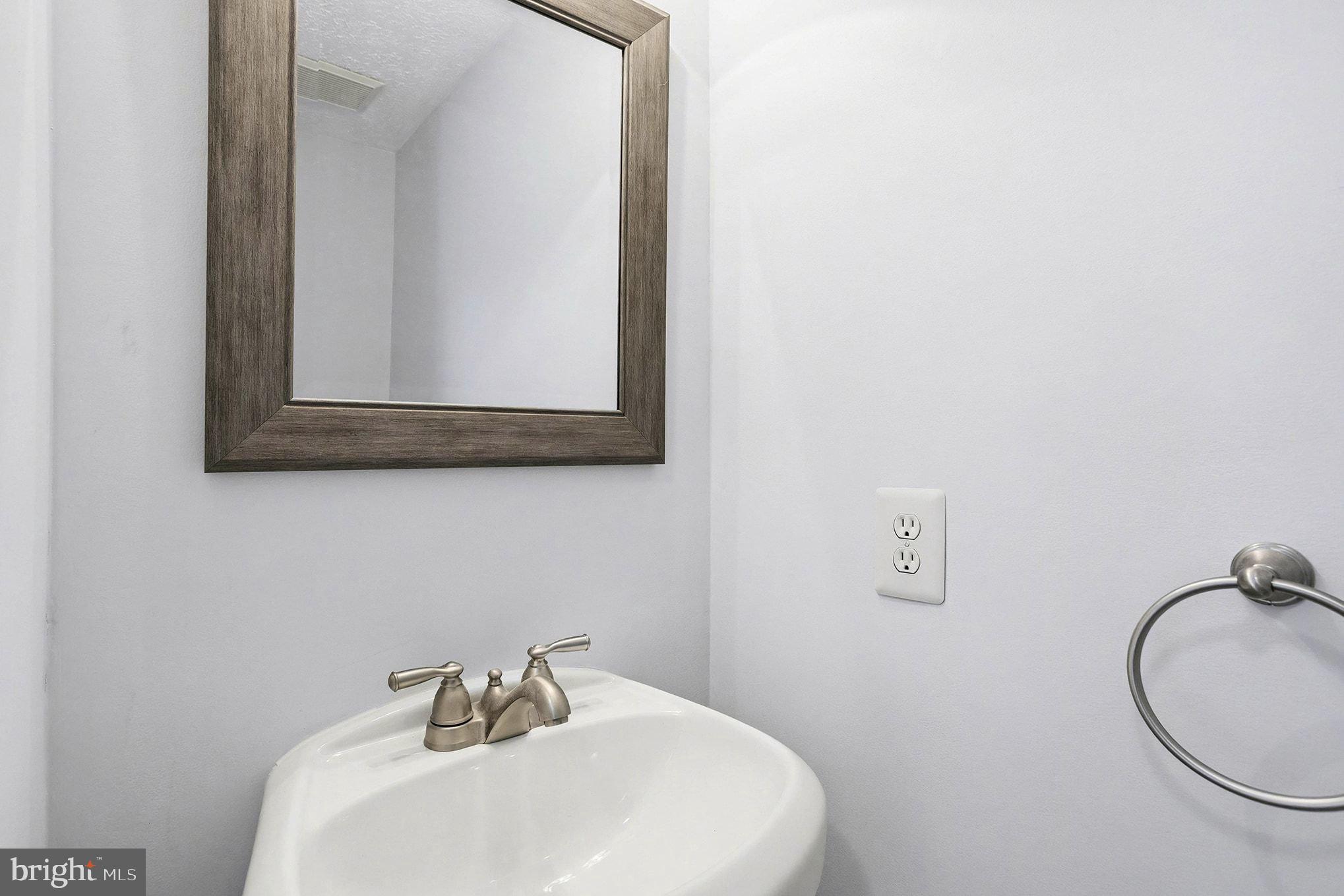 HARFORD TOWN - Residential