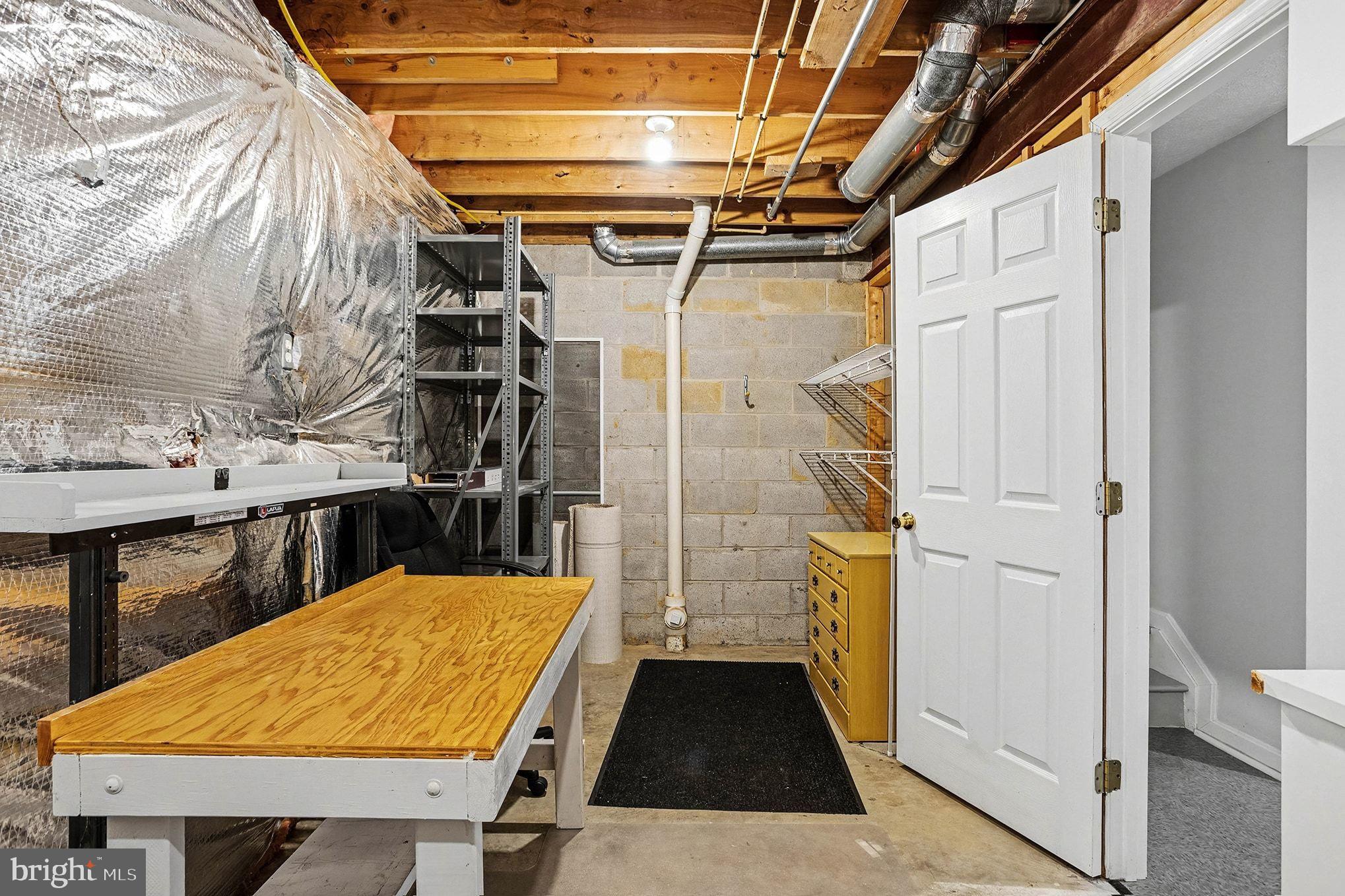 HARFORD TOWN - Residential