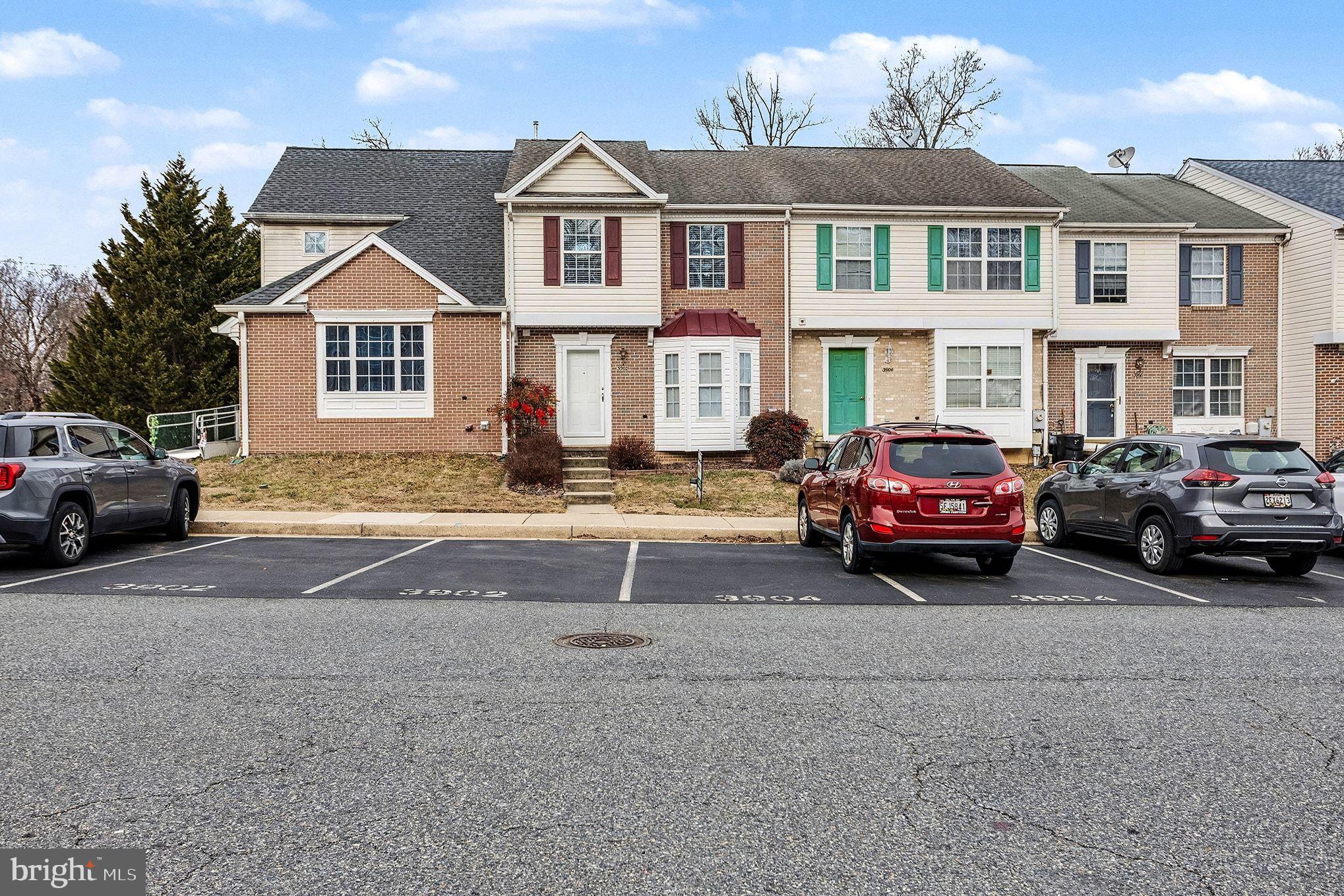 HARFORD TOWN - Residential